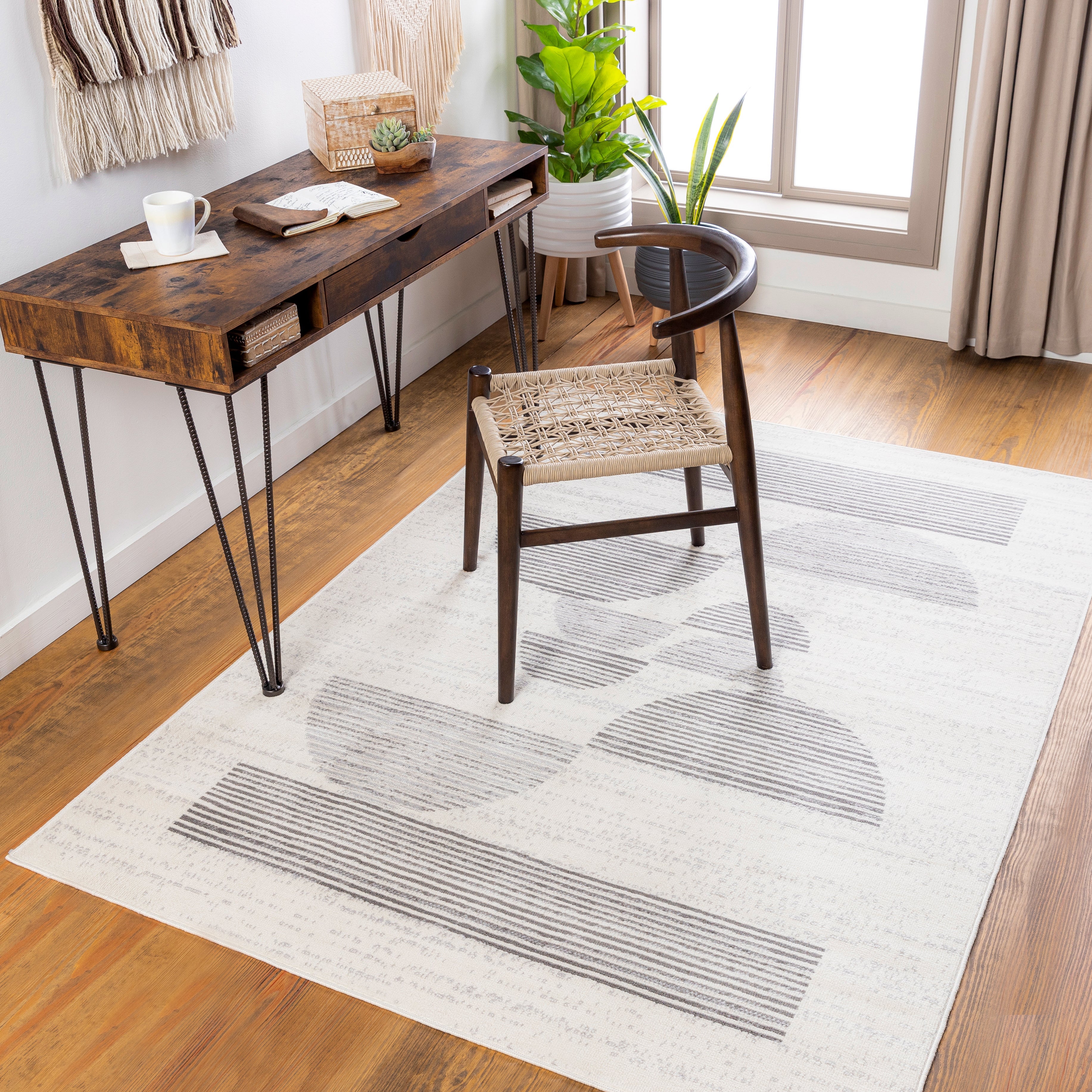 Surya Pisa PSS-2319 Light Gray Area Rug by LIVABLISS