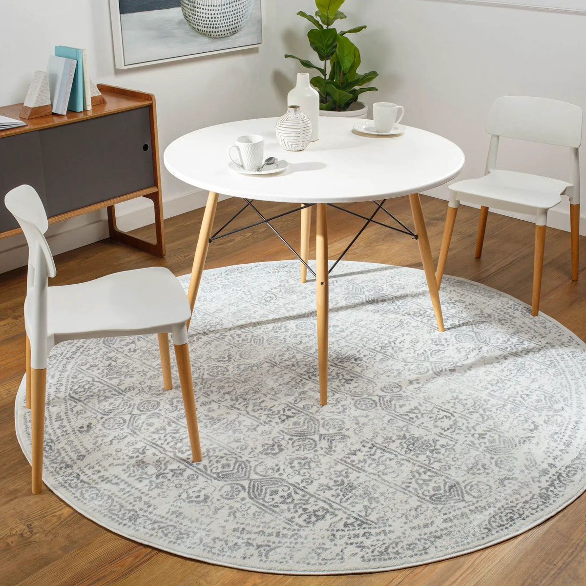 LIVABLISS Roma ROM-2308 Gray Area Rug