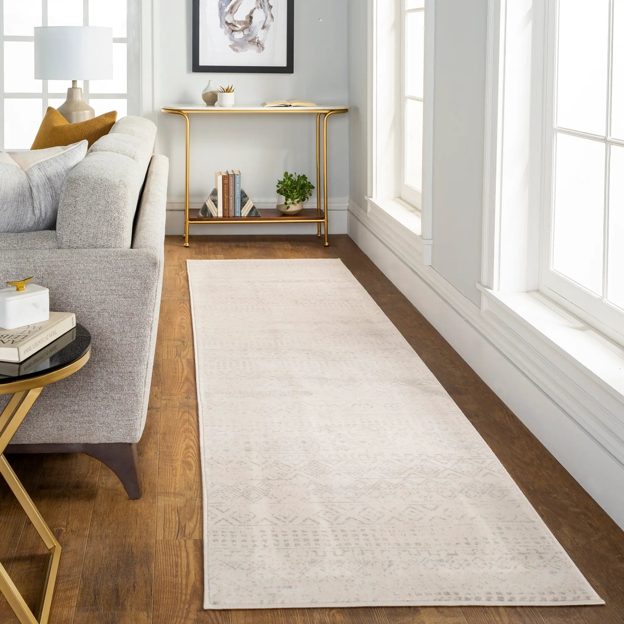 Roma ROM-2341 Gray Area Rug by LIVABLISS