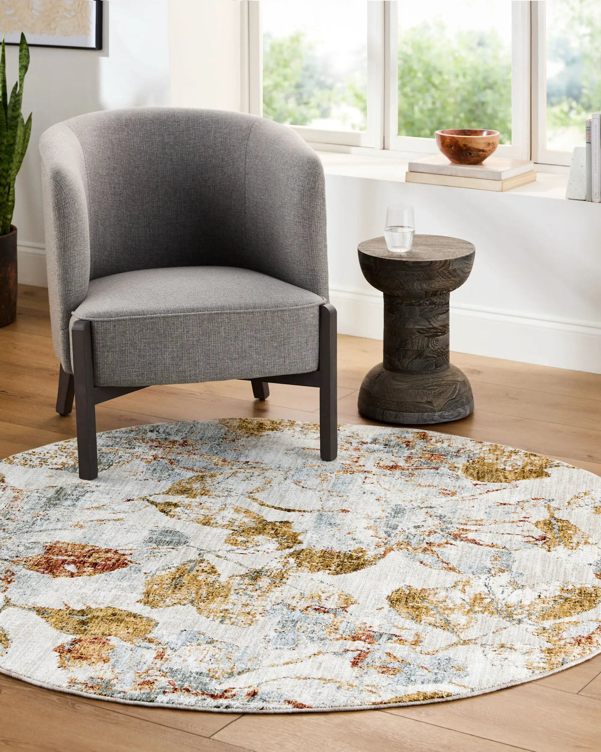 LIVABLISS Roseanne RSE-2300 Light-Gray Area Rug