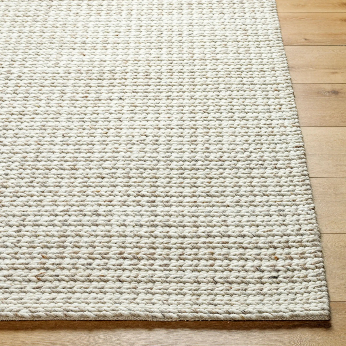 LIVABLISS Sundance SDC-2303 Ivory Area Rug