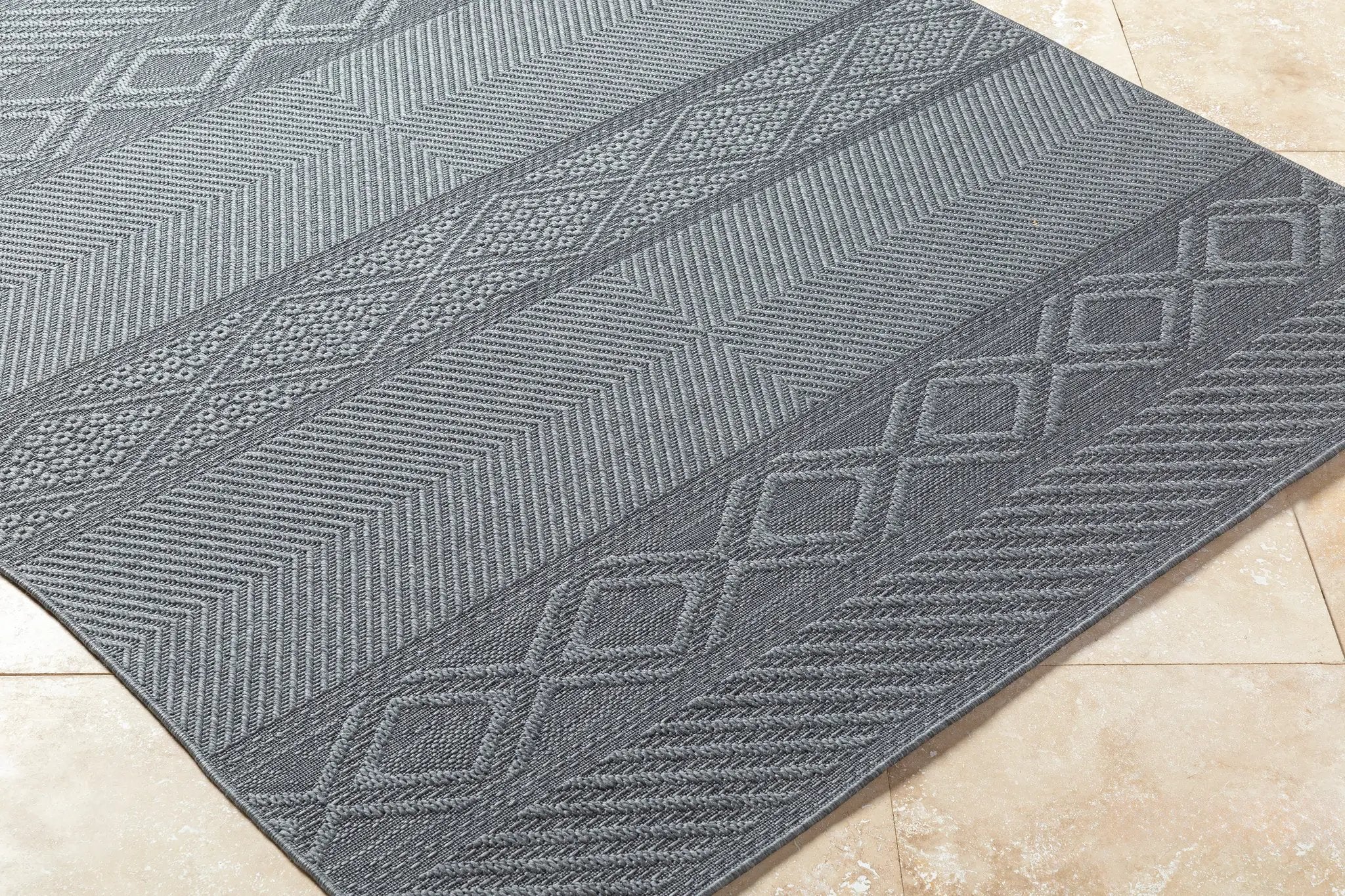 Sandra SDR-2322 Charcoal Area Rug by LIVABLISS