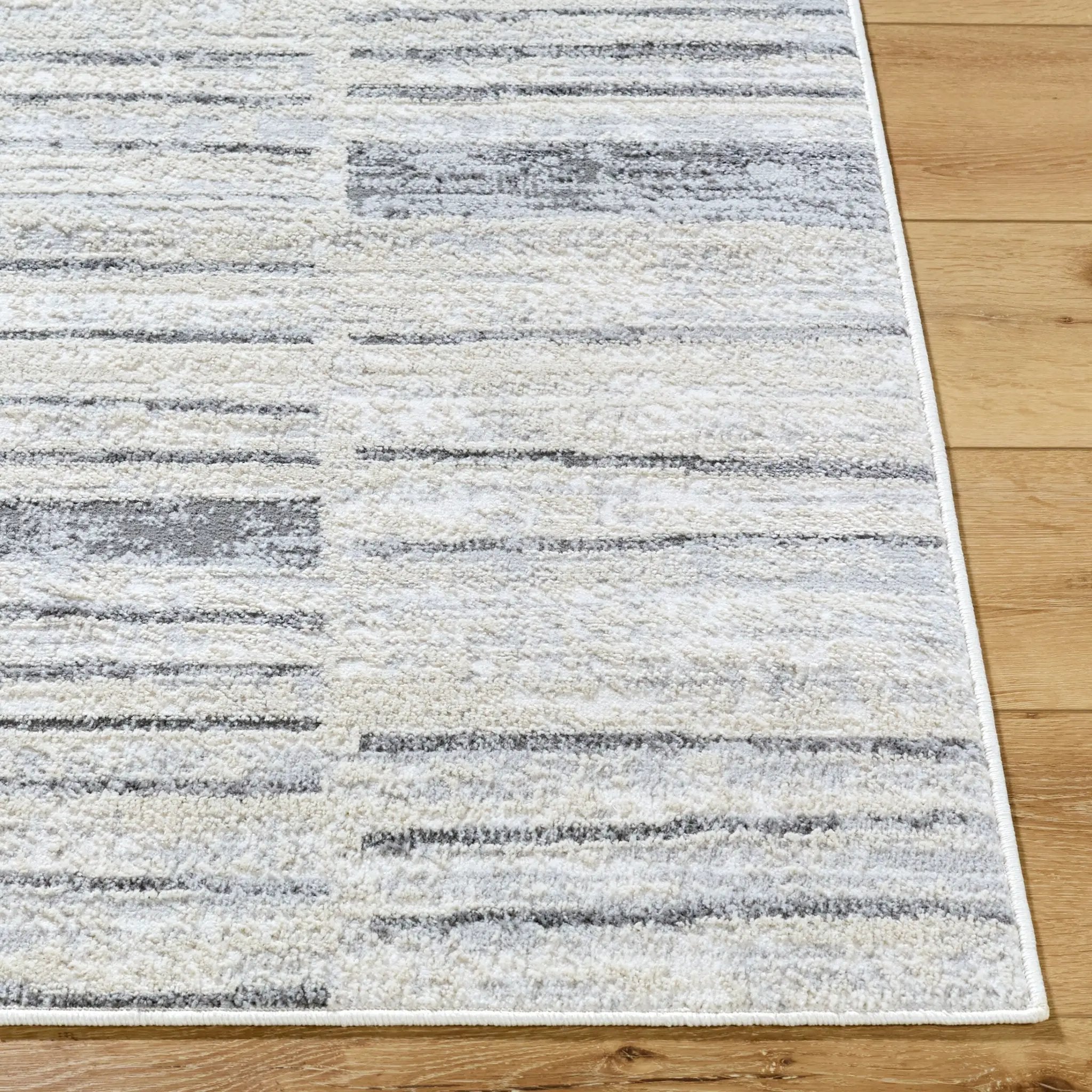 Siyah SIY-2311 Light-Slate Area Rug by LIVABLISS
