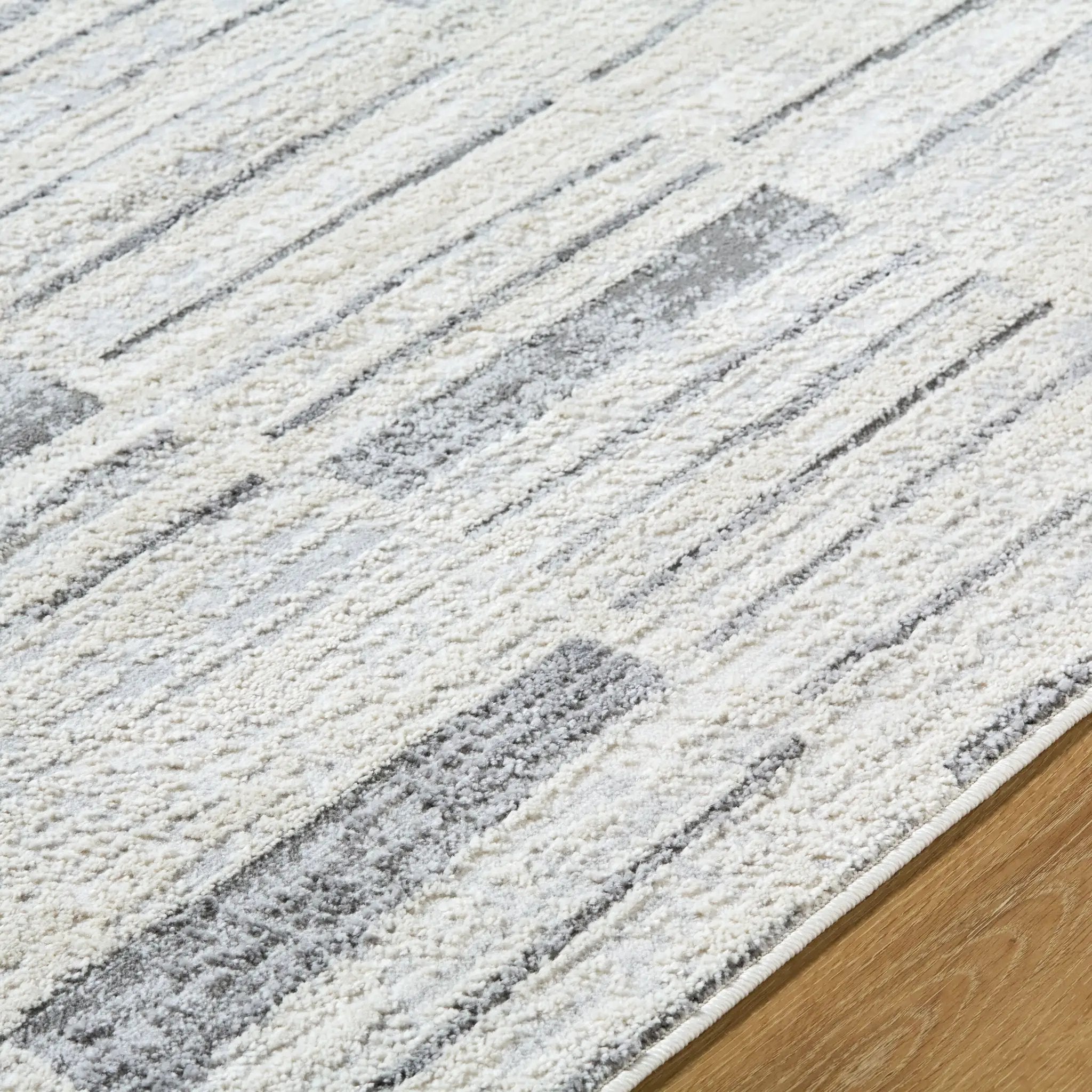 Siyah SIY-2311 Light-Slate Area Rug by LIVABLISS
