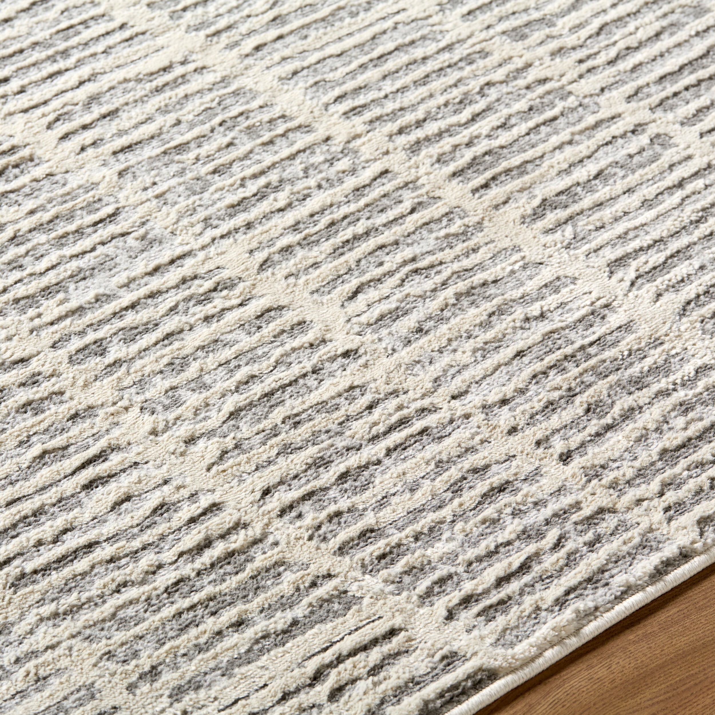Surya Siyah SIY-2316 Light Slate Area Rug by LIVABLISS
