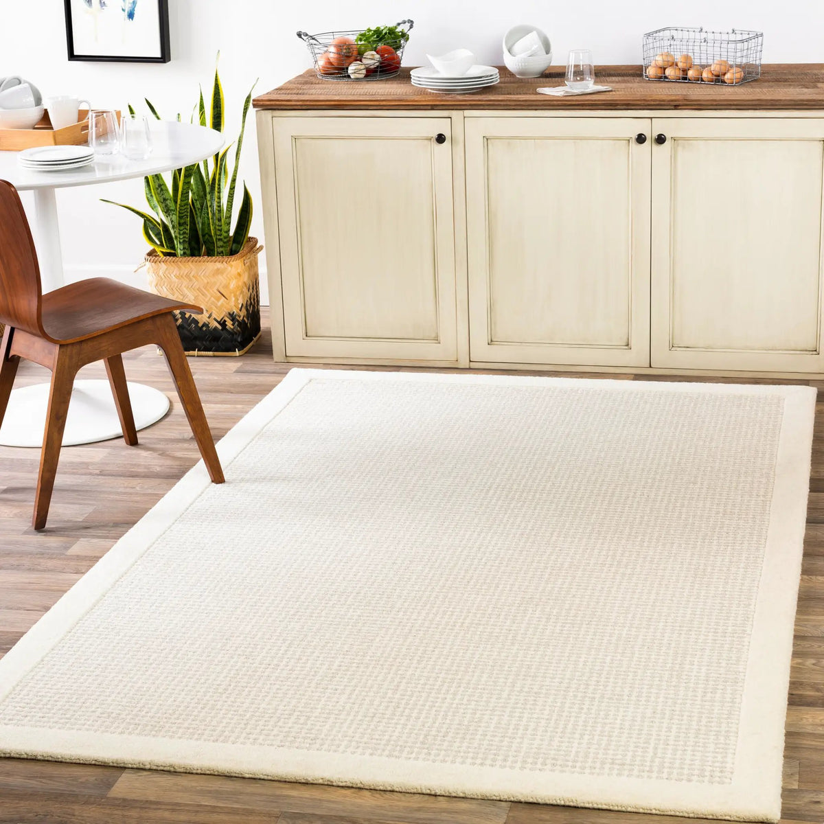 LIVABLISS Siena SNA-2305 Cream Area Rug