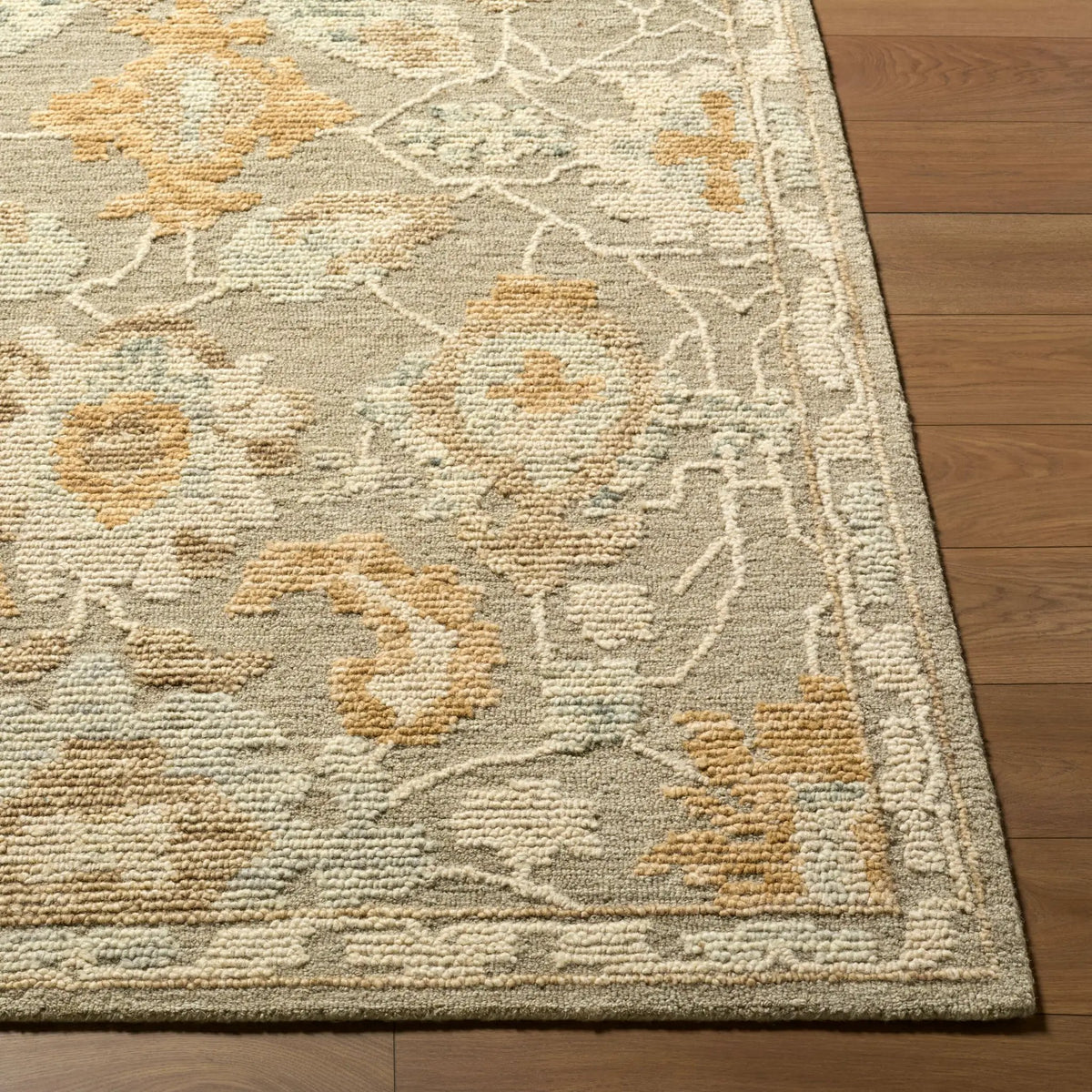 LIVABLISS Shiv Classics SVC-2307 Beige Area Rug