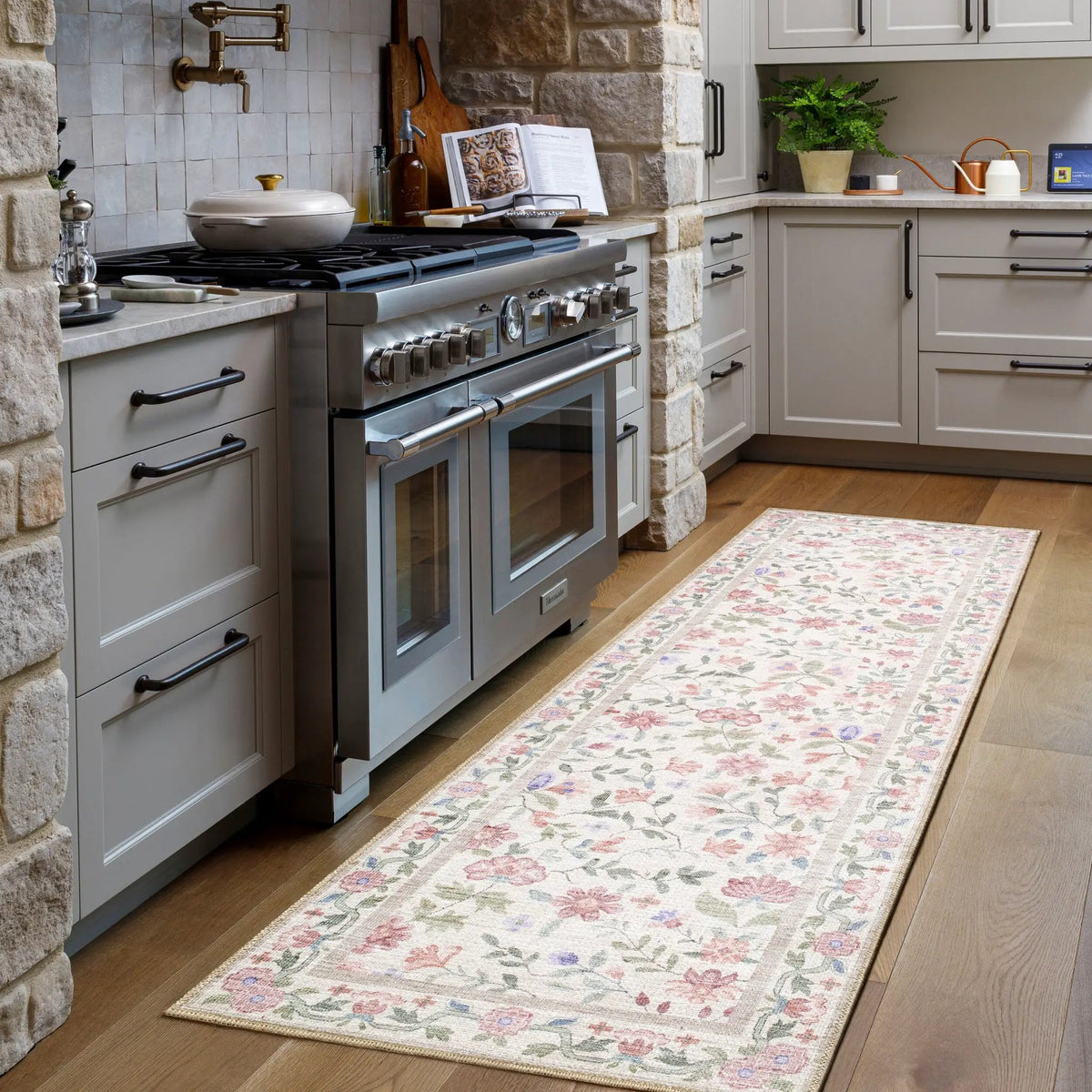 LIVABLISS Thistle THT-2300 Off-White Area Rug