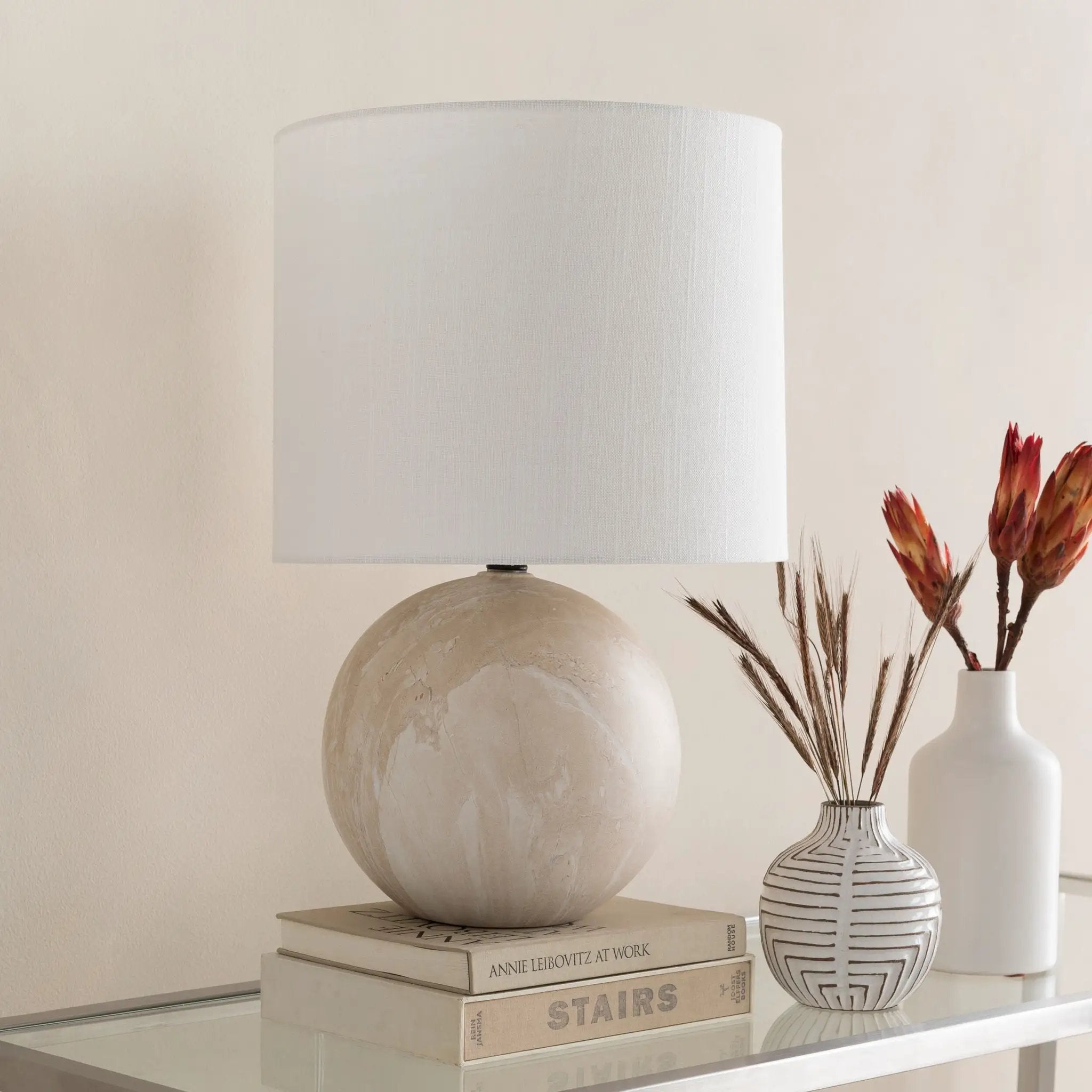 Vogel VGL-002 Accent Table Lamp by LIVABLISS
