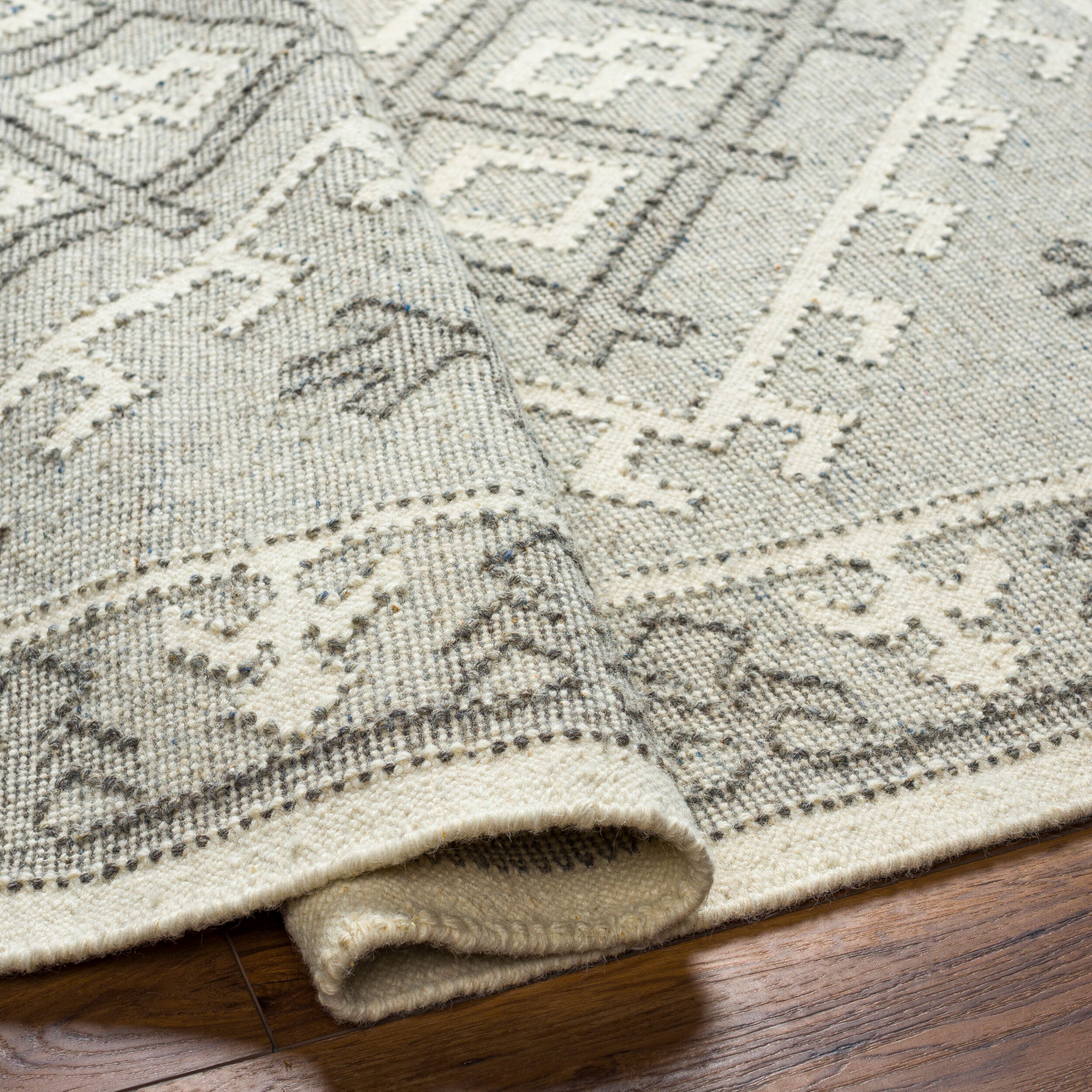 Surya Valerie VLA-2305 Off-White Area Rug by LIVABLISS