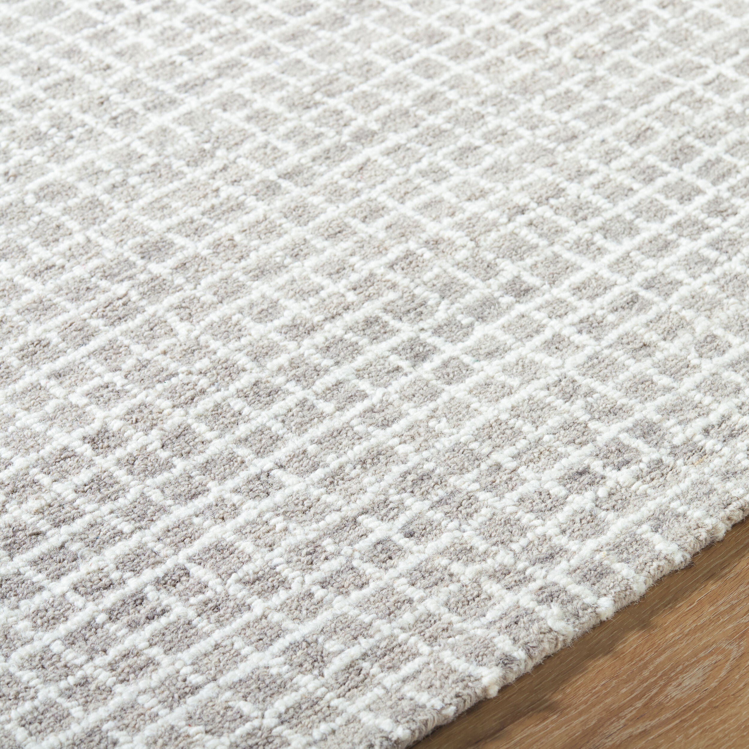 Andreas VVAN-2302 Ivory Area Rug