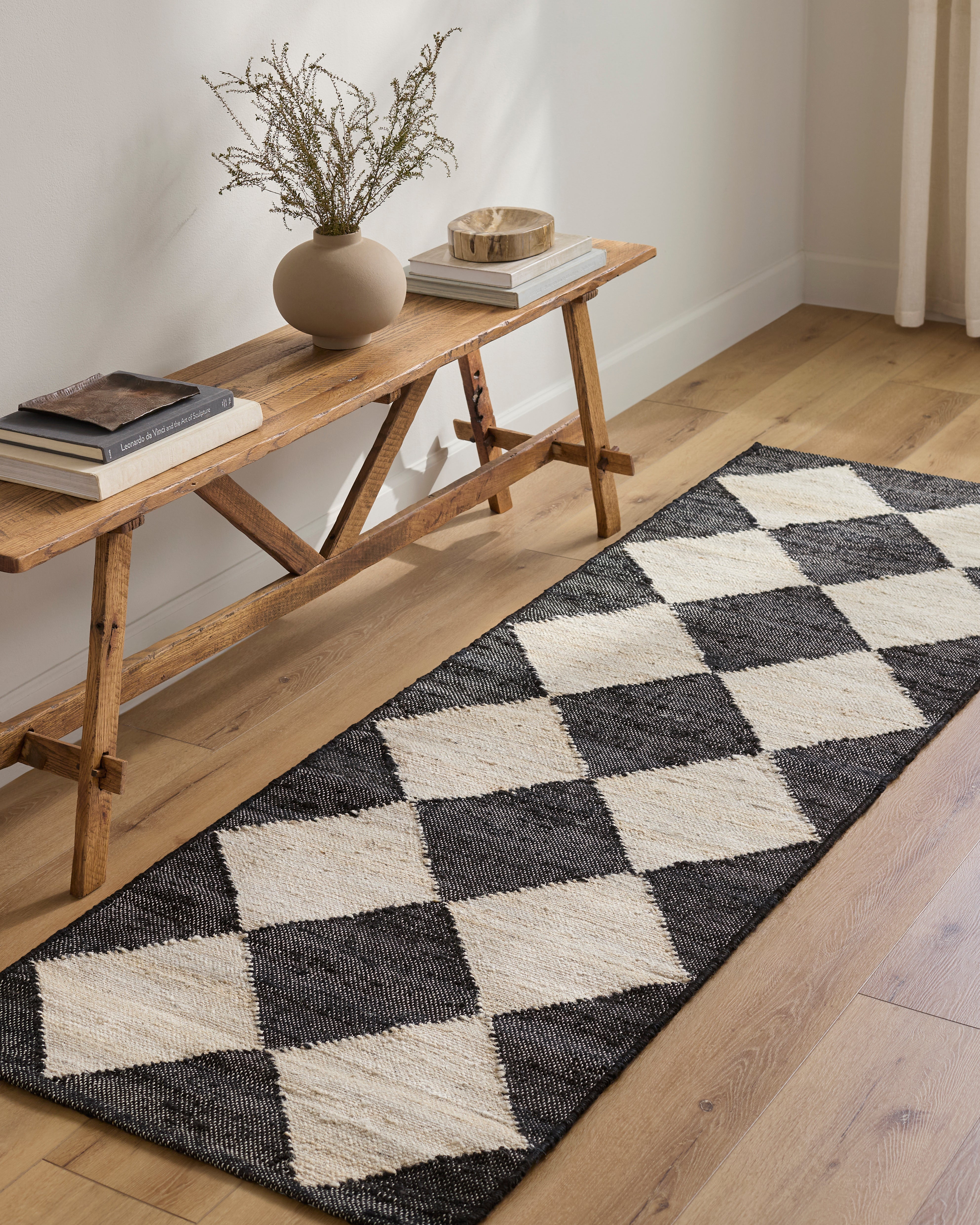 Vivir x LIVABLISS Antho VVAT-2300 Charcoal Area Rug