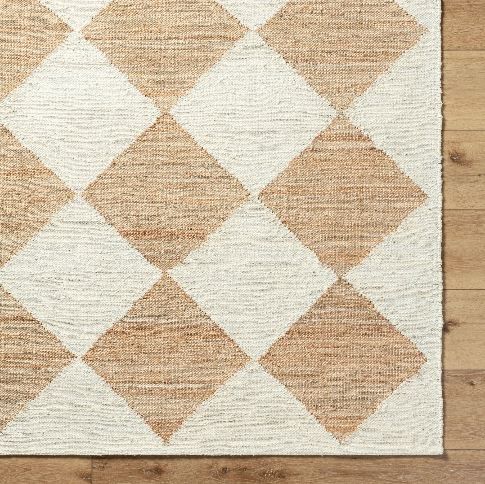 Antho VVAT-2301 Sandstone Area Rug by LIVABLISS
