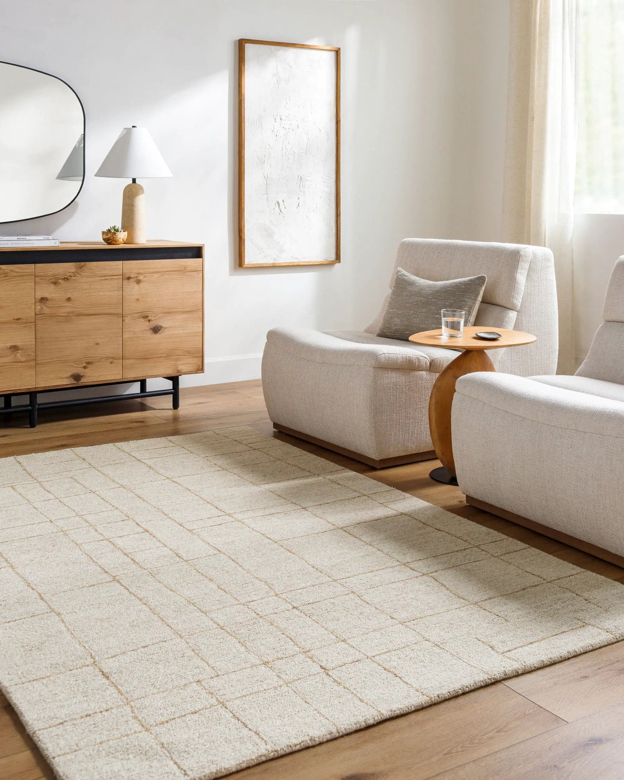 Ira VVIR-2301 Ivory Area Rug by LIVABLISS