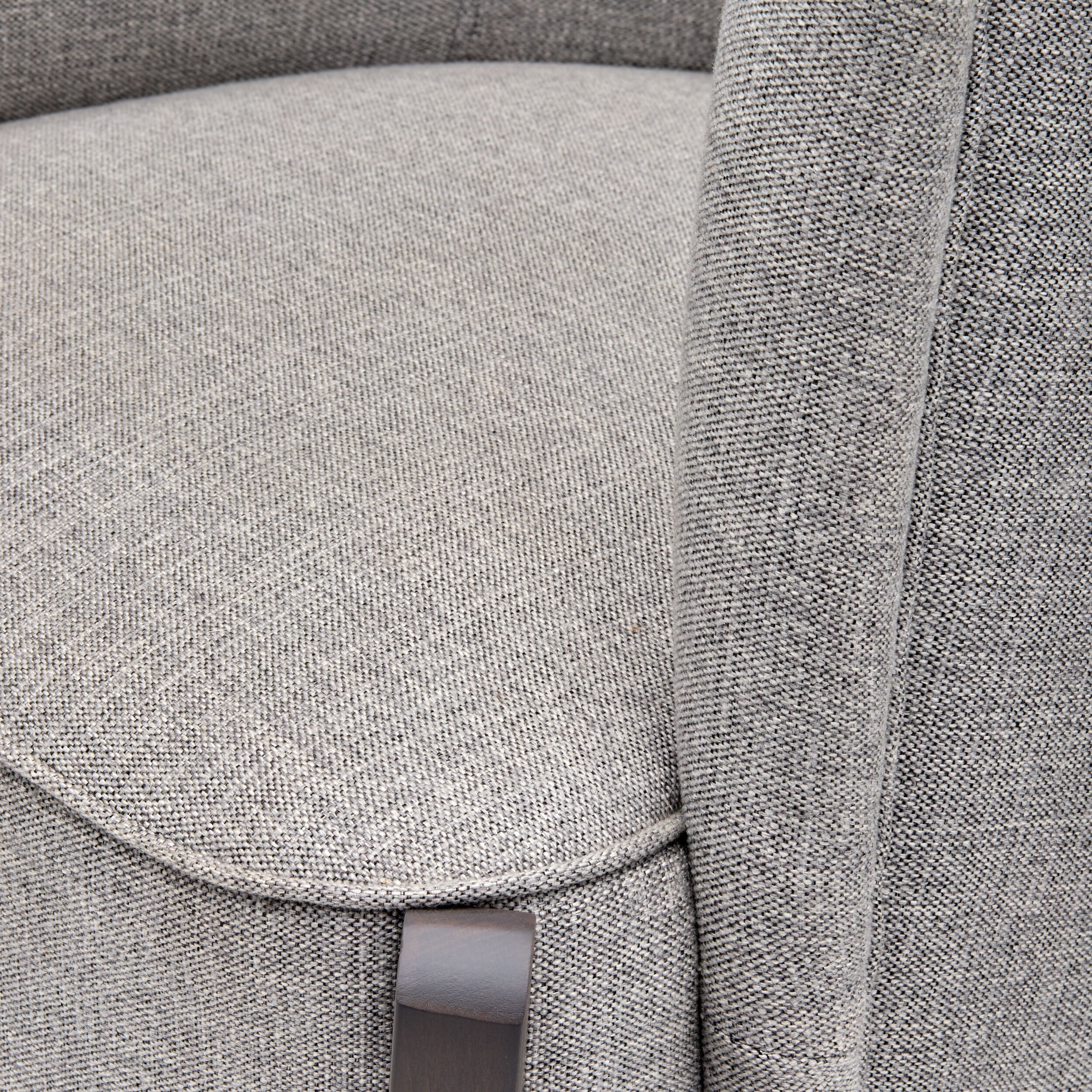 LIVABLISS Rayne YNE-001 Accent Chair