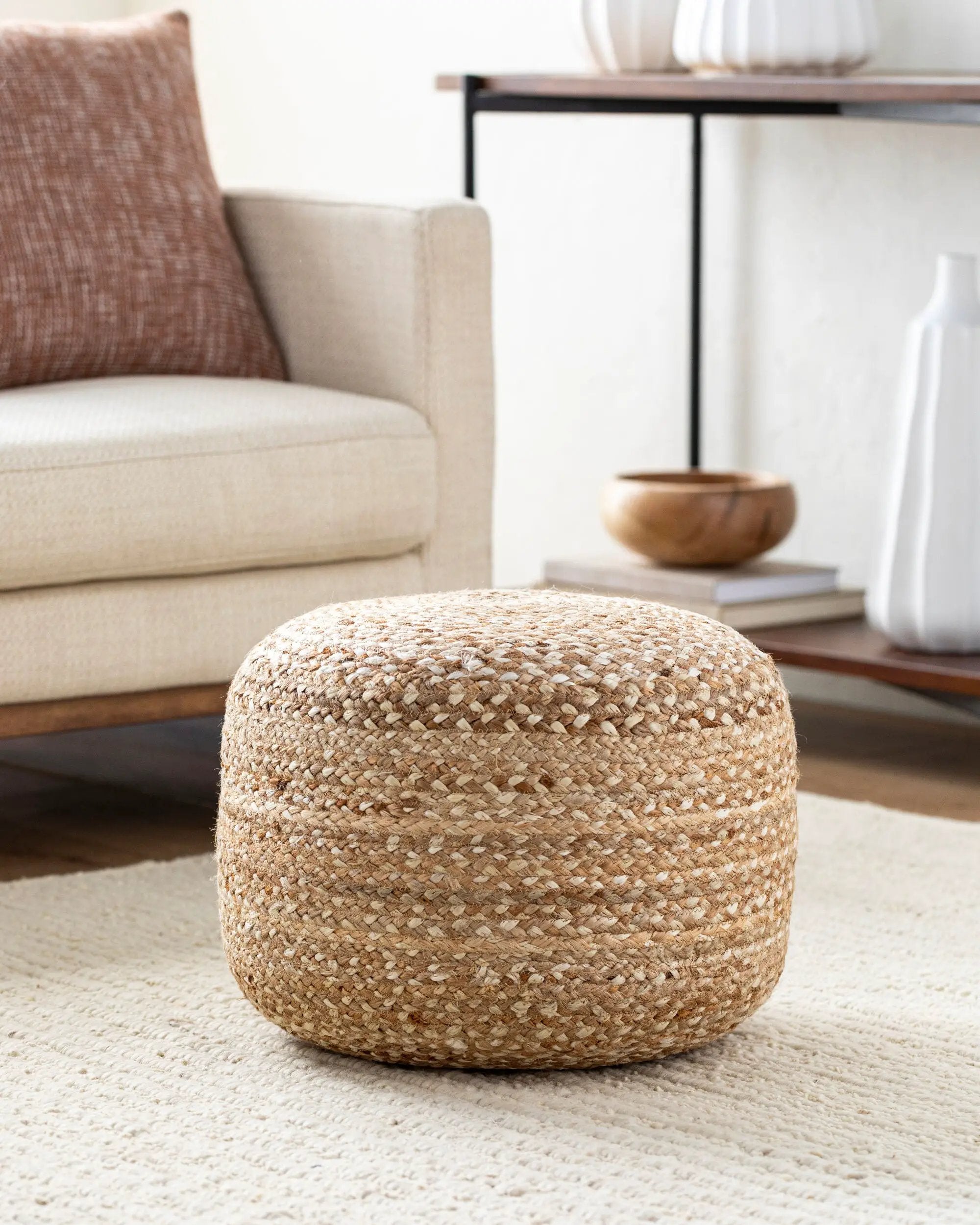 Yaroslave YRPF-001 Pouf by LIVABLISS
