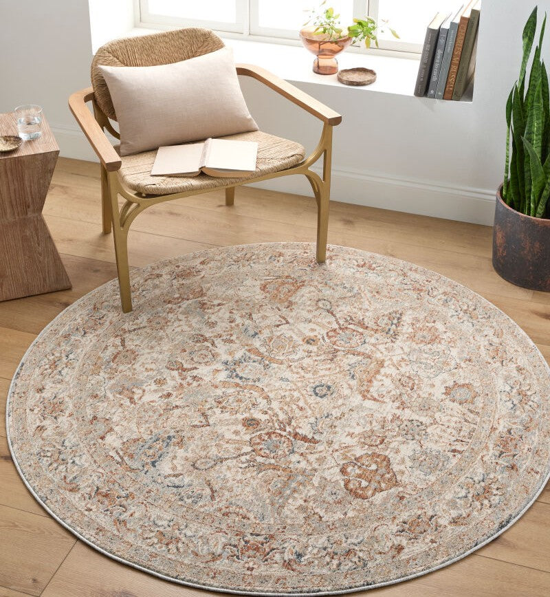 Livabliss Poem Collection, an area rug that combines classic traditional design with a contemporary touch.
