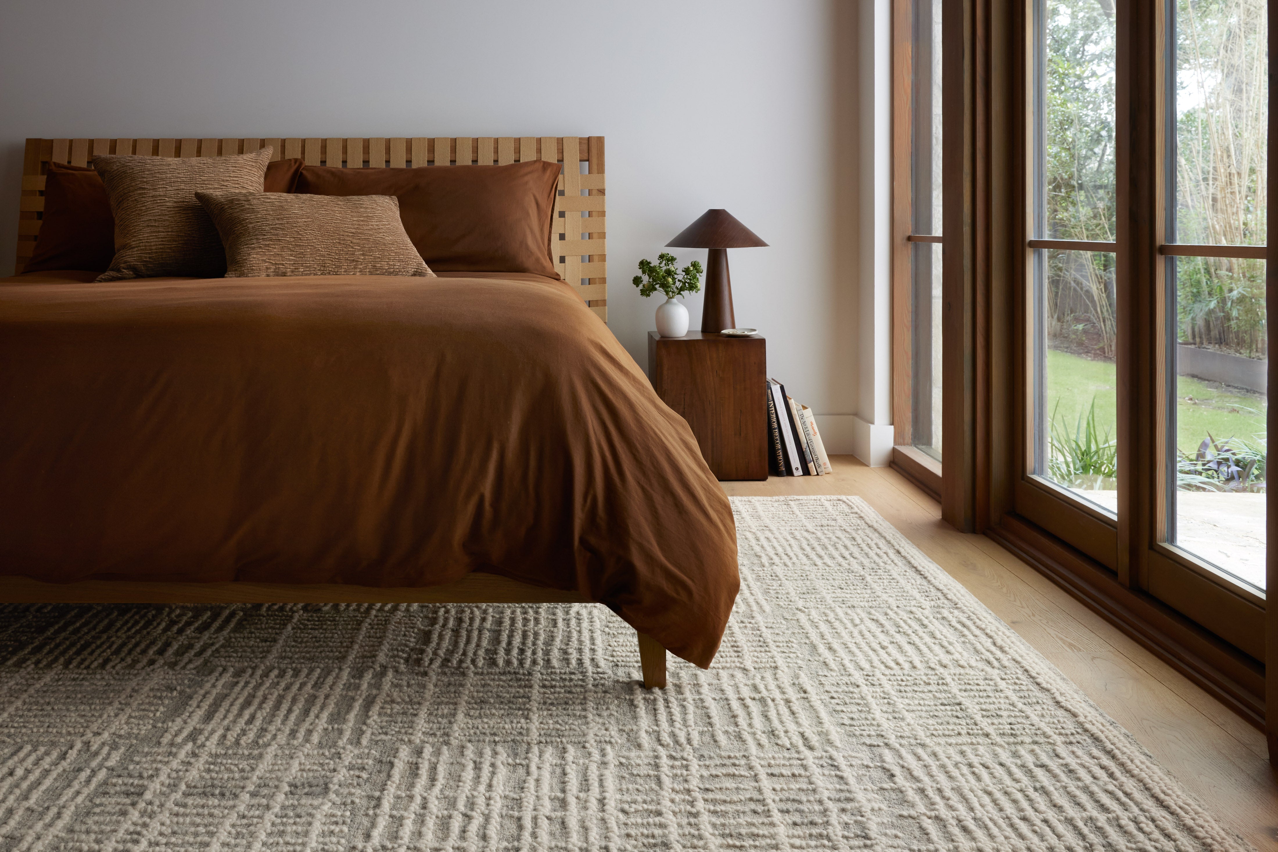 Hand-crafted with a combination of thick and fine yarns, the Loloi Tallulah Collection area rug creates dynamic dimension in living rooms, bedrooms, and more.