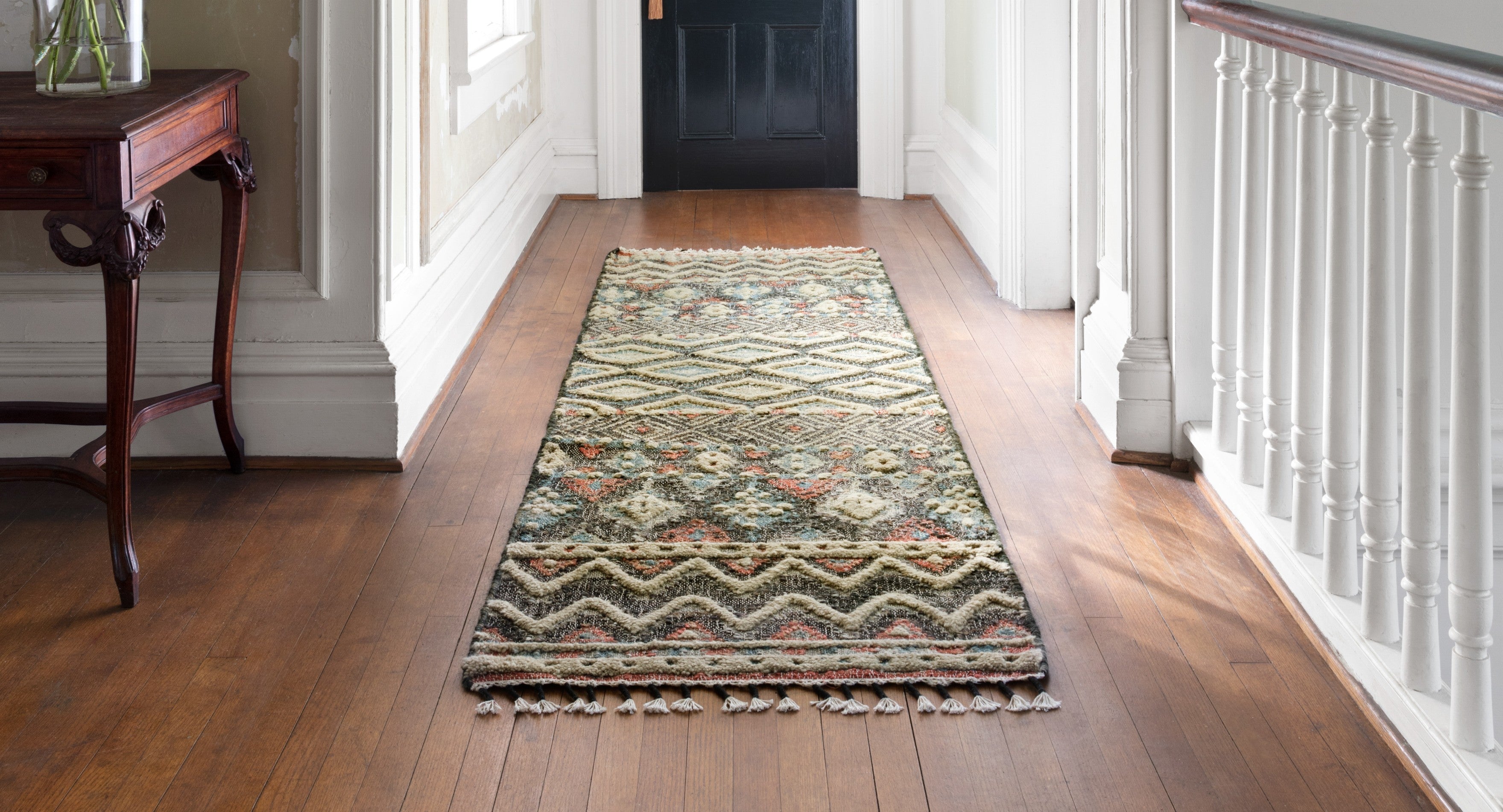 Premium, durable hallway runner rug collection in a stylish design, enhancing and refining home décor and ambiance.