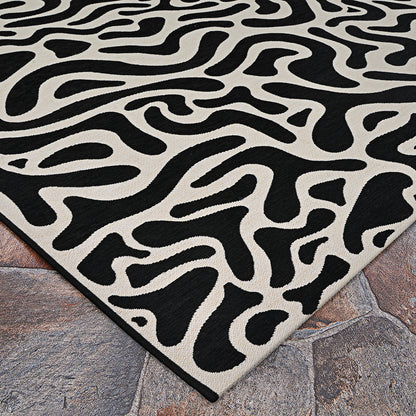Couristan Castille Graffiti Black-White Area Rug