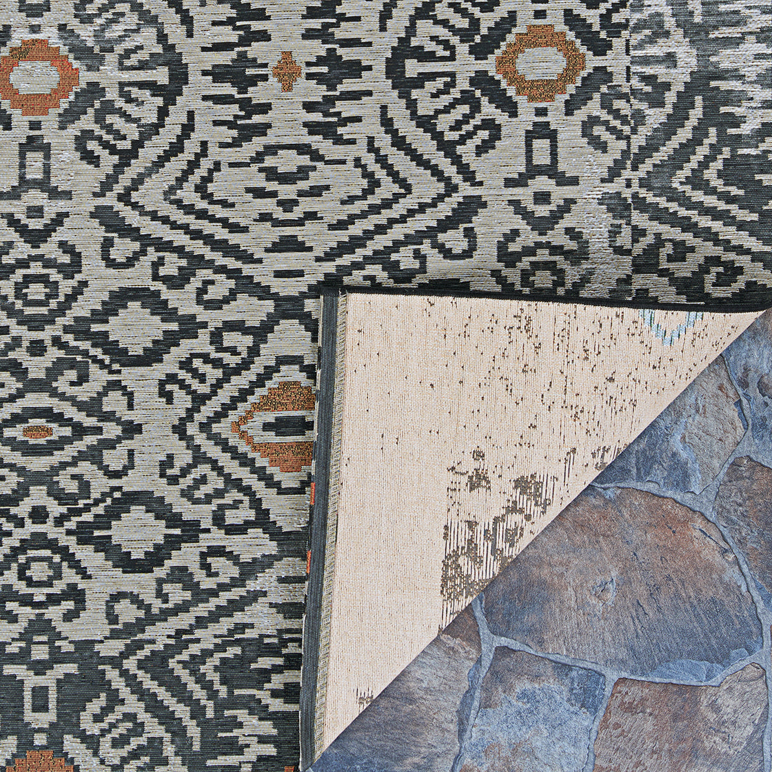 Couristan Dolce Mala 5582-0582 Smoke Area Rug