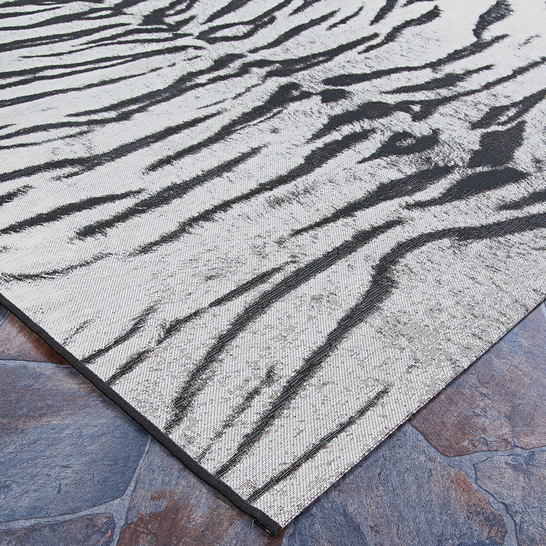Couristan Dolce Bengal 5755-0002 Ivory Area Rug