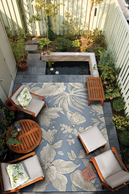 Couristan Dolce Flora 7517-5202 ice Area Rug