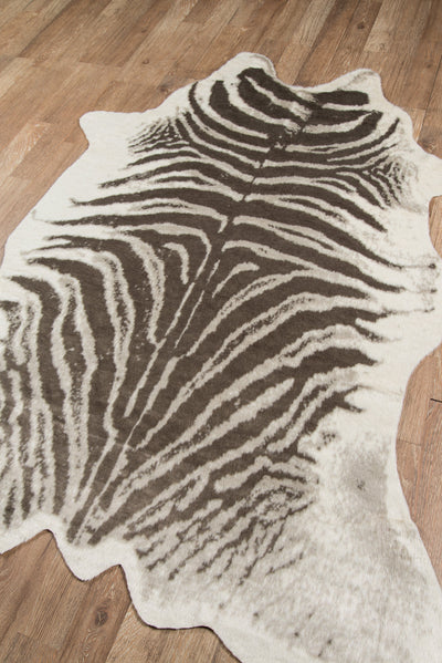 Erin Gates Acadia ACA-1 Grey Zebra Area Rug by Momeni