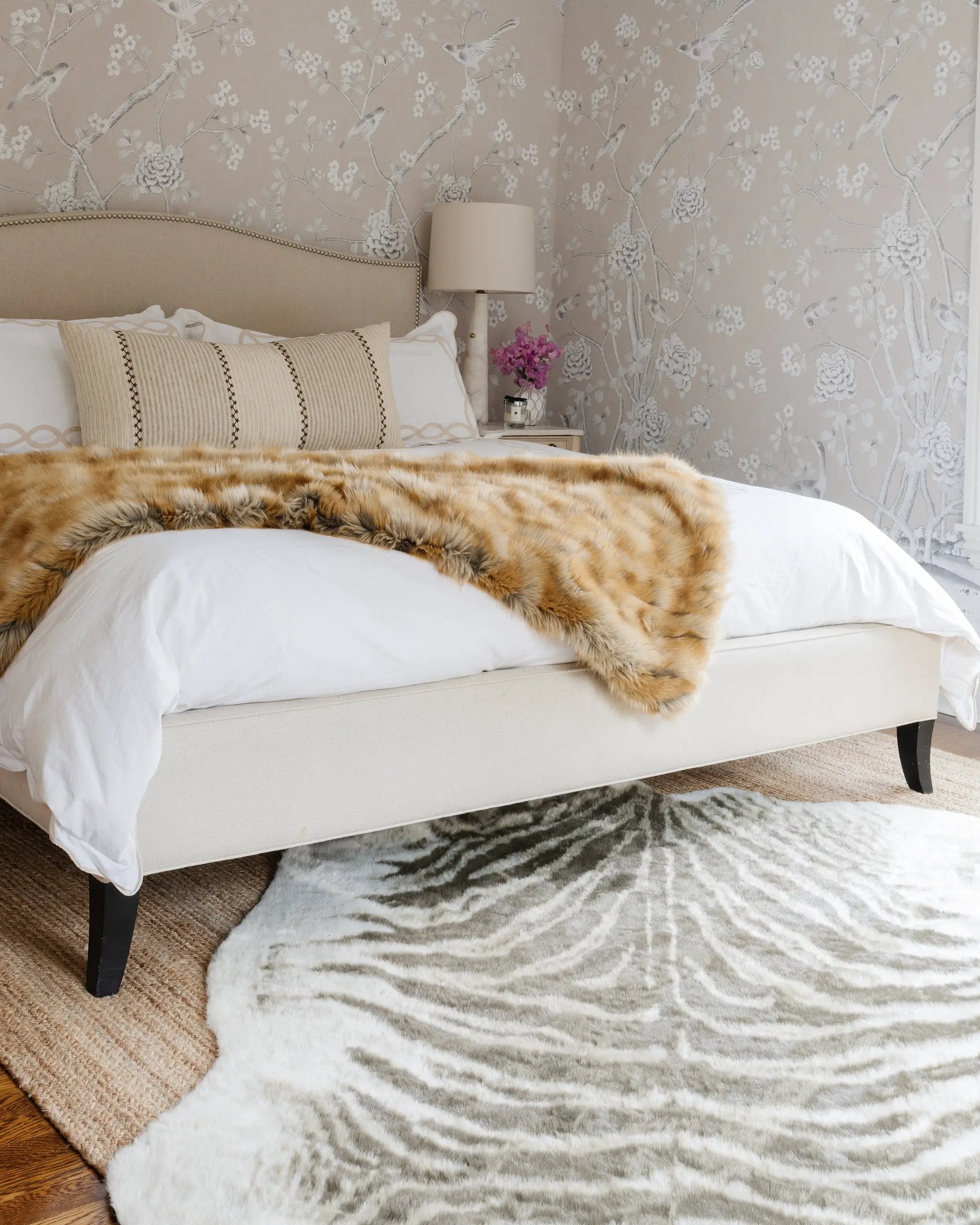 Acadia ACA-1 (Zebra) Gray Area Rug by Erin Gates by Momeni