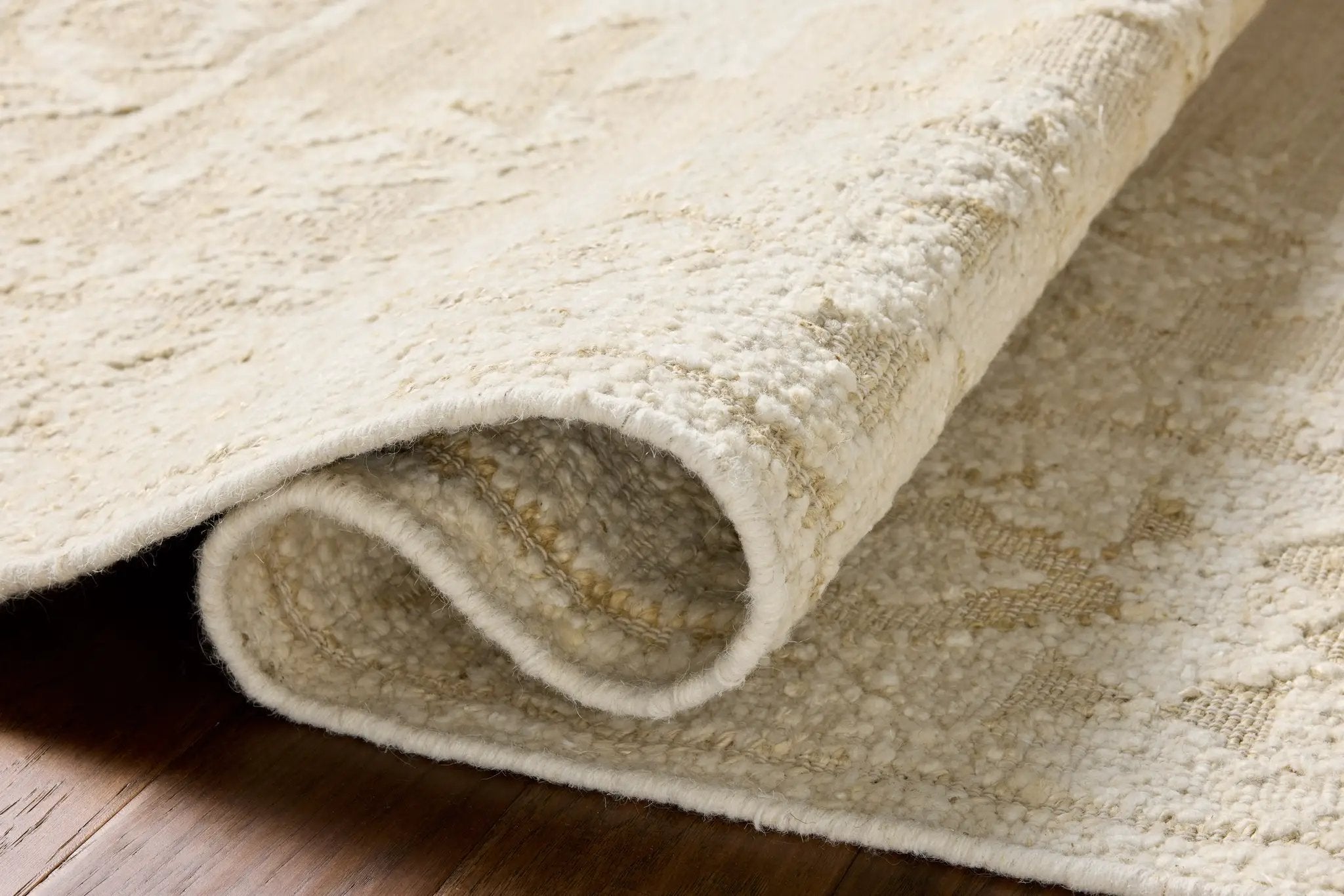 Alara ALR-01 Ivory / Natural Area Rug by Loloi