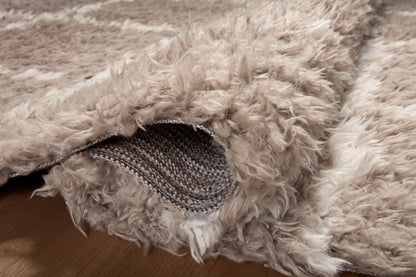 Angela Rose x Loloi Amira AMI-04 Khaki / Ivory Area Rug