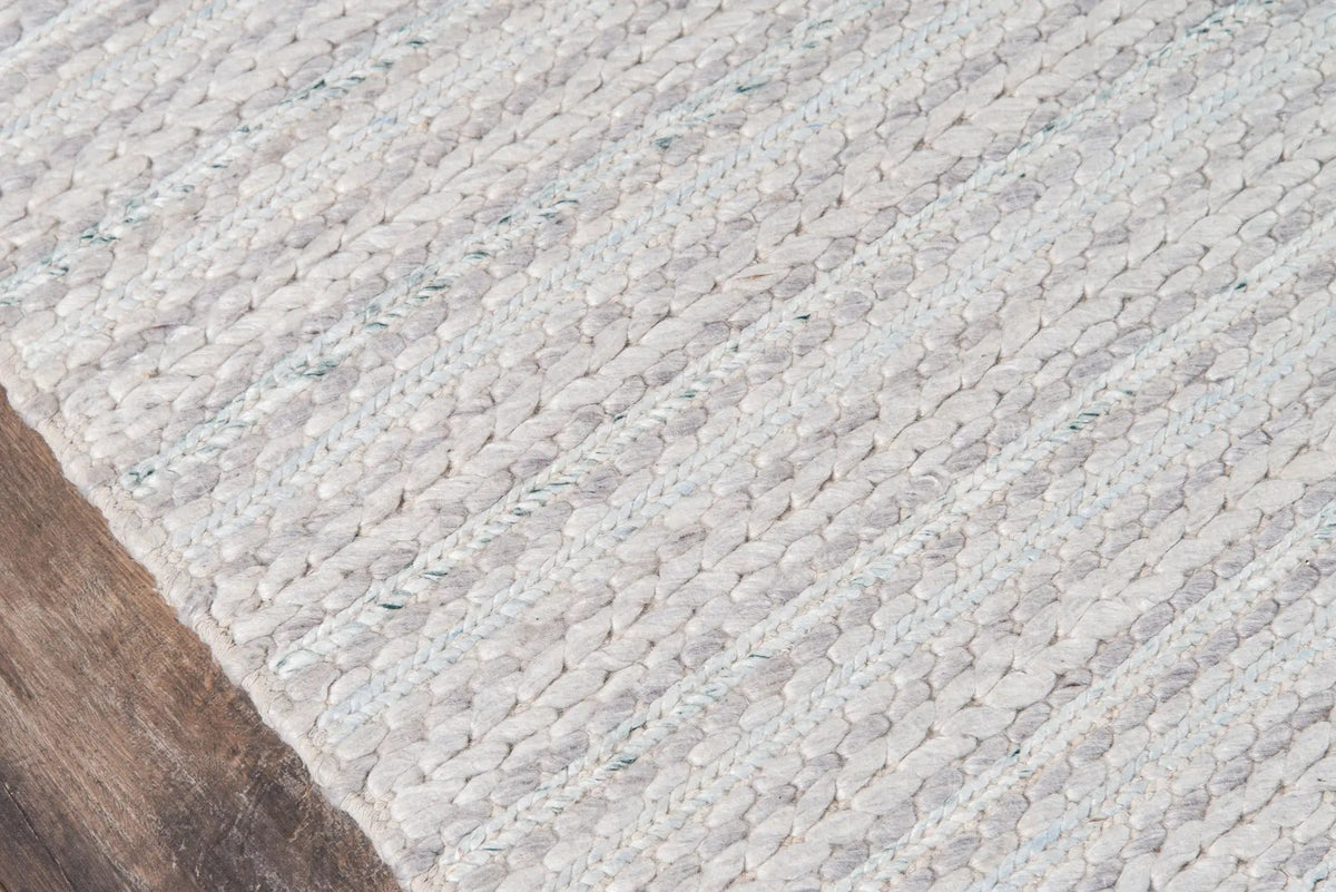Andes AND-4 Light-Gray Area Rug by Momeni