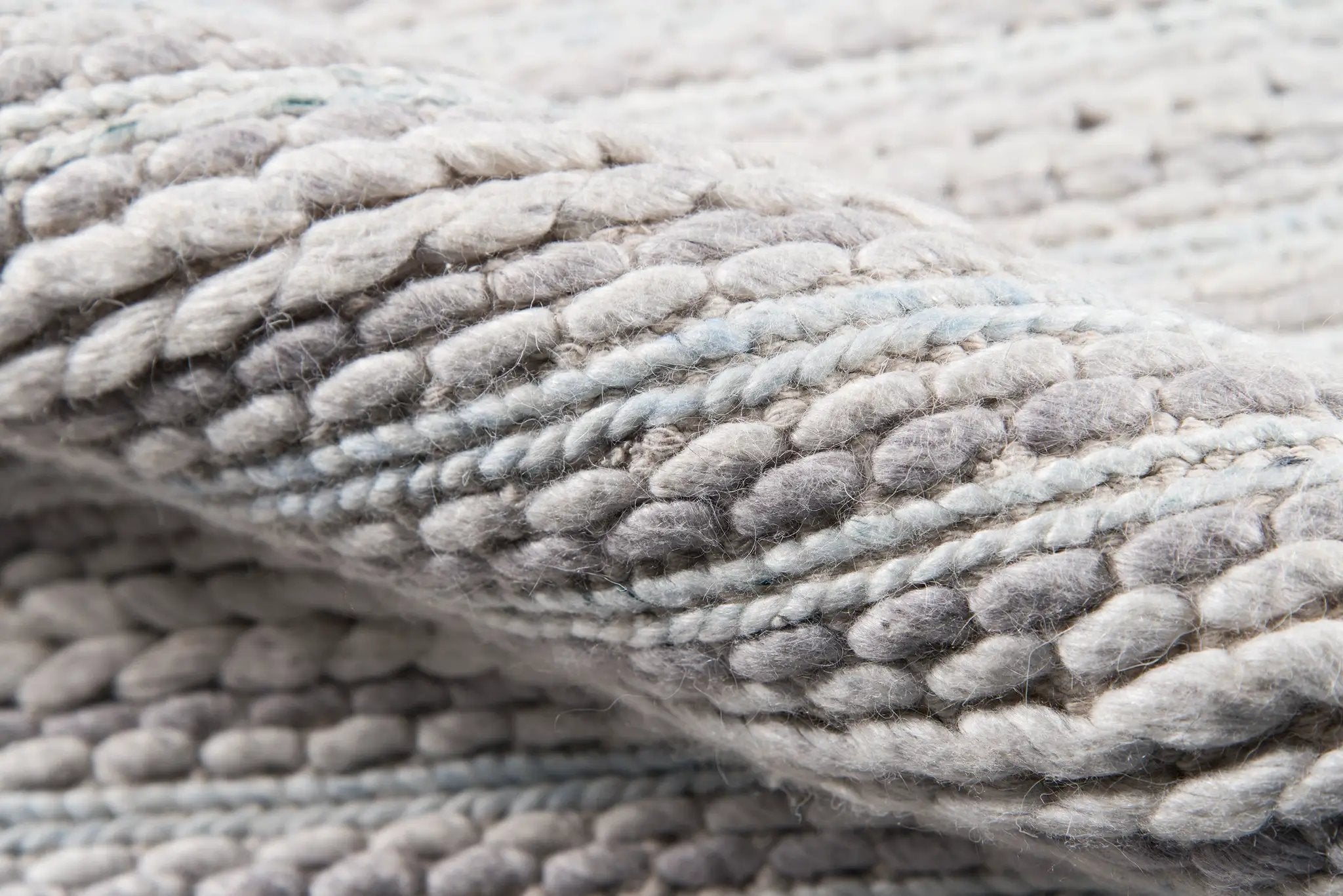 Andes AND-4 Light-Gray Area Rug by Momeni