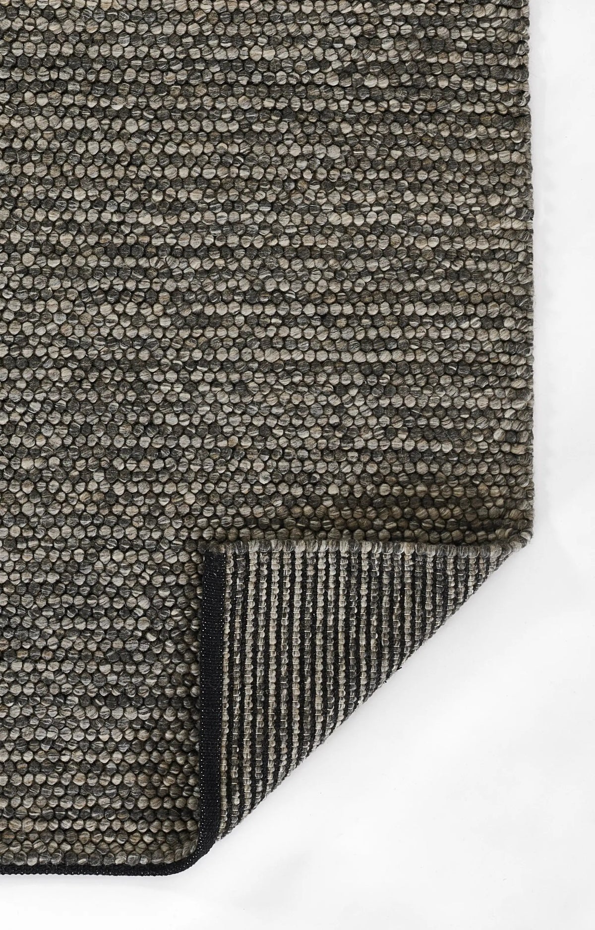 Andes AND-8 Charcoal Area Rug by Momeni
