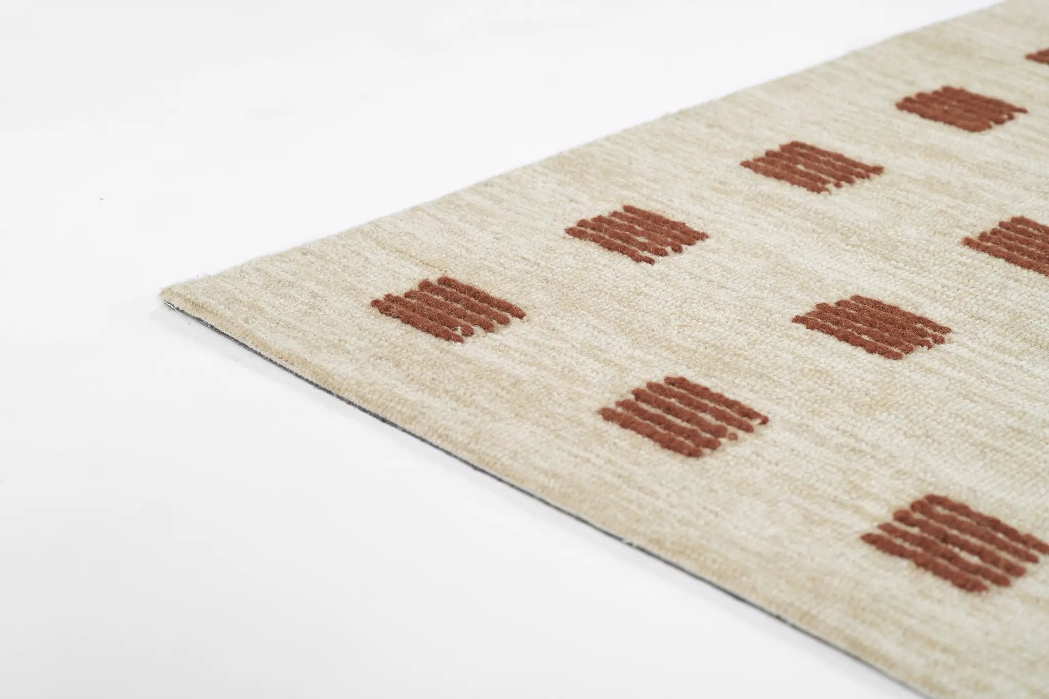 Archer ARC-1 Rust Area Rug by Momeni