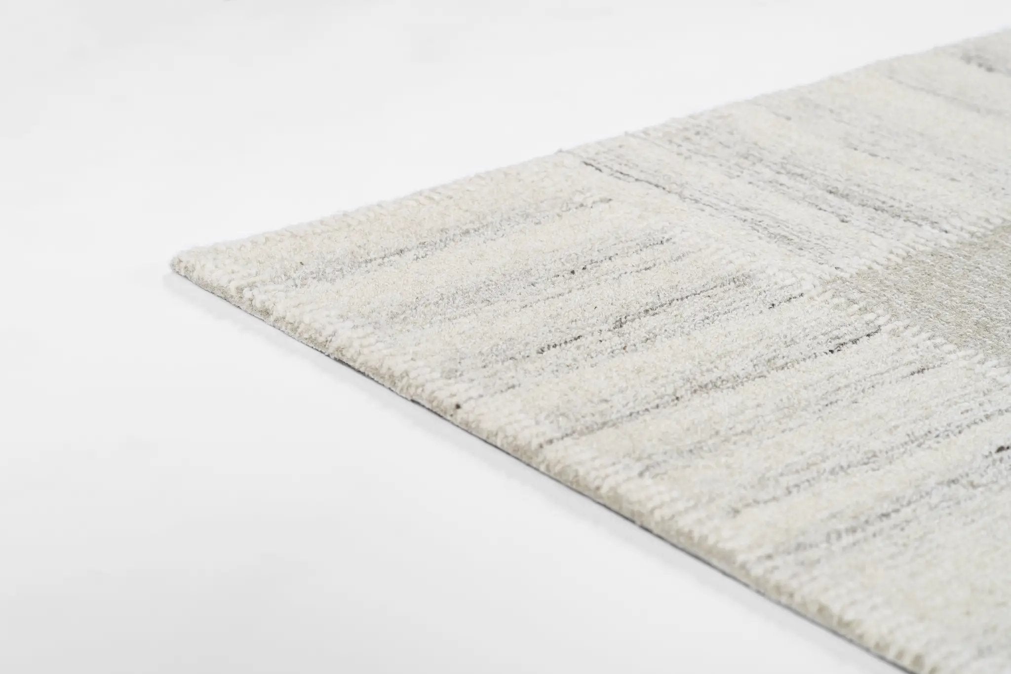 Archer ARC-4 Gray Area Rug by Momeni