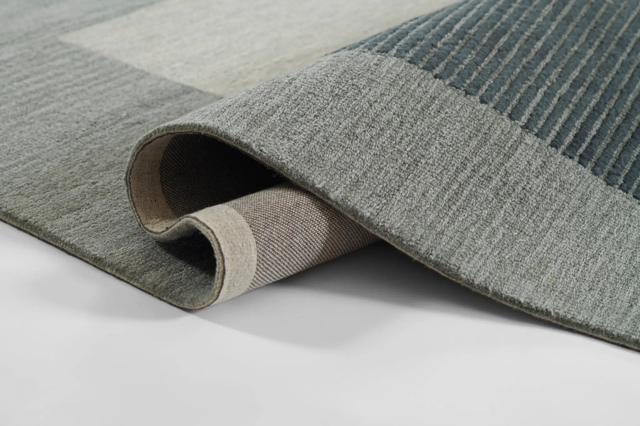 Archer ARC-5 Blue Area Rug by Momeni