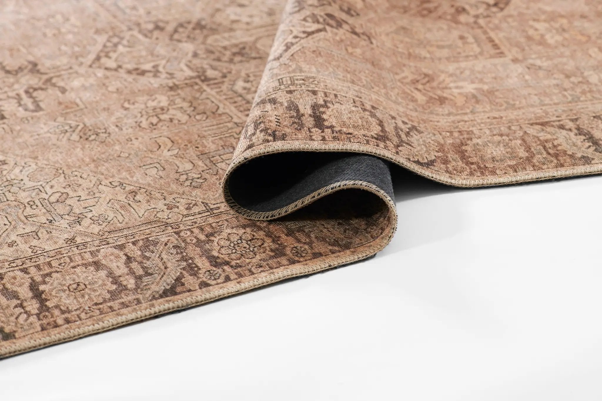 Ariana ARI-3 Brown Area Rug by Momeni