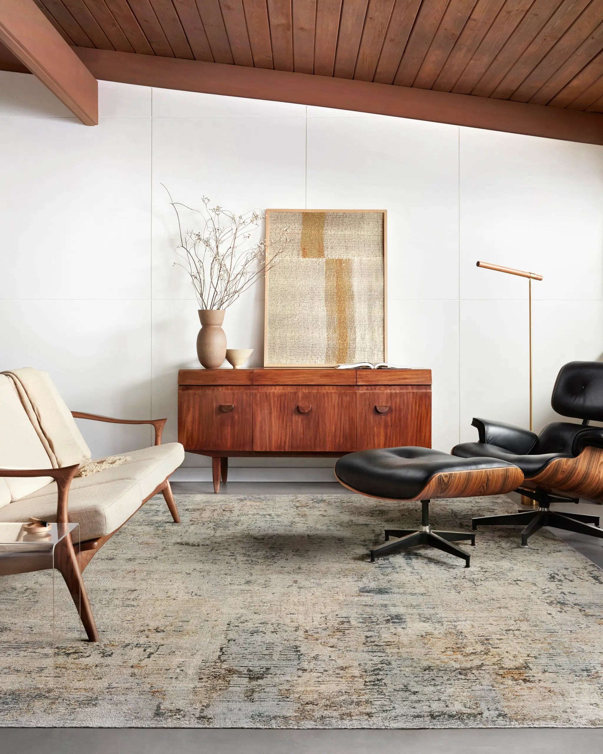 Axel AXE-03 Beige / Sky Area Rug by Loloi