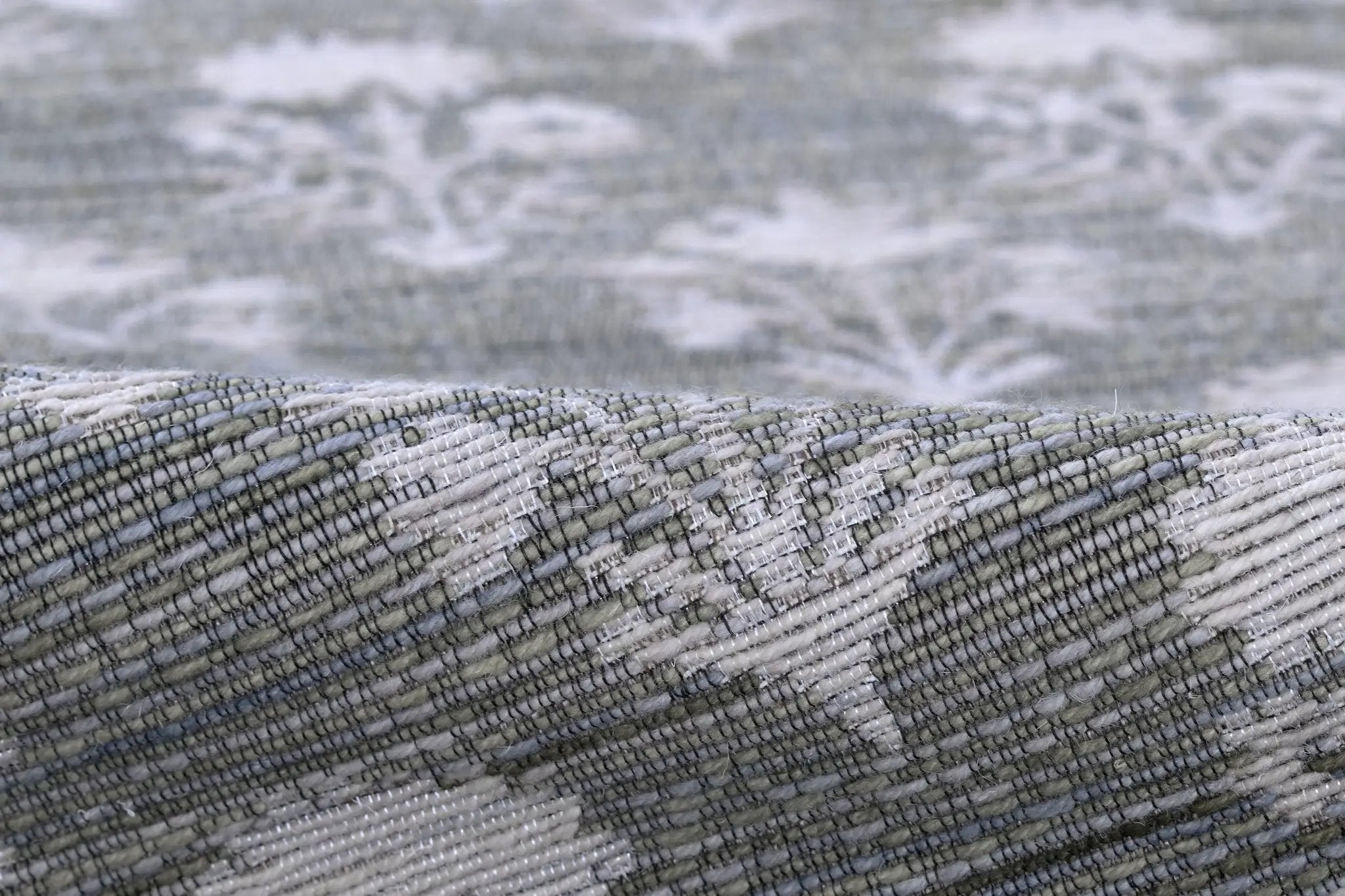 Barron BRN-5 Blue Area Rug by Momeni