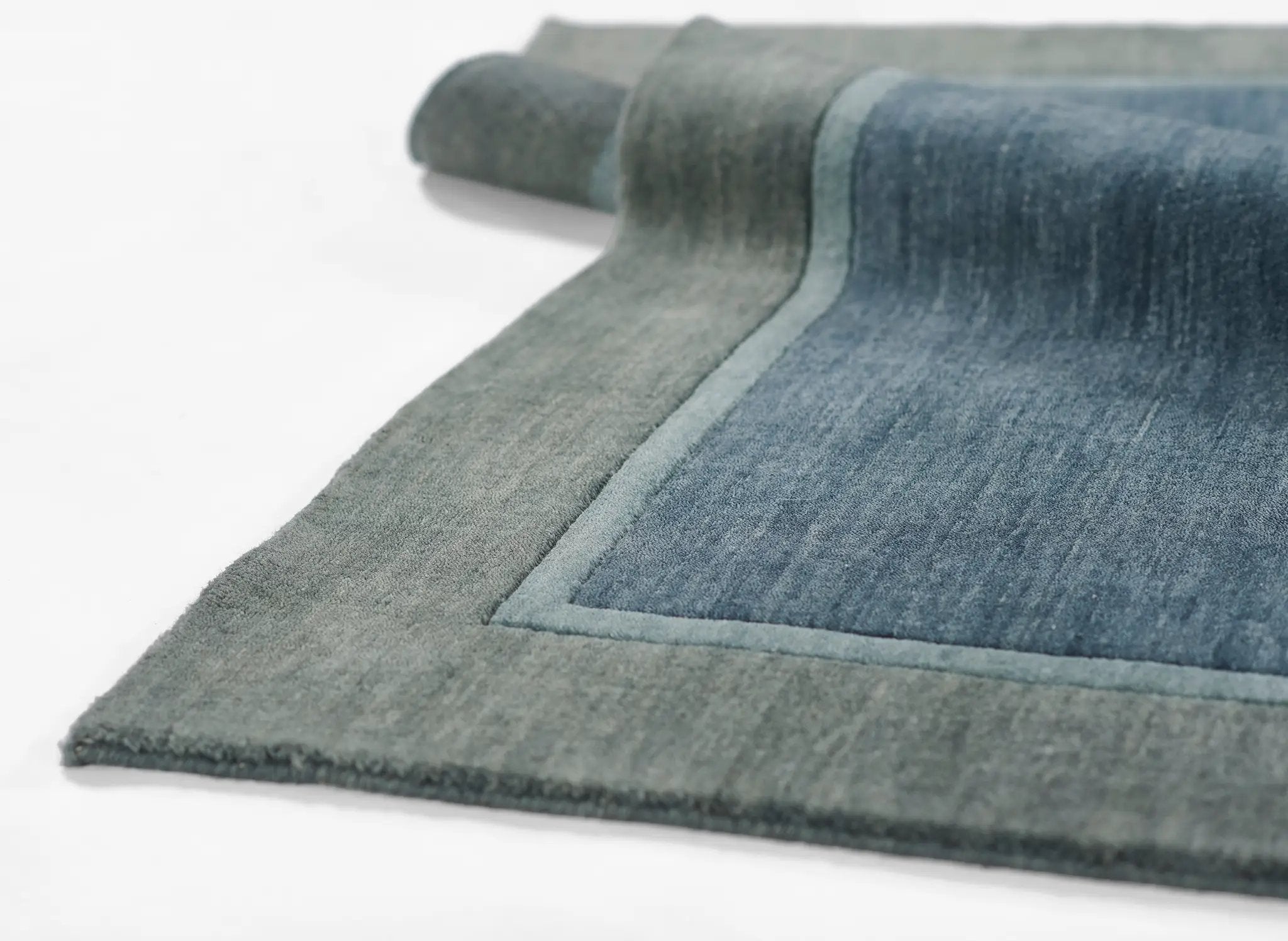 Beckton BEC-1 Blue Area Rug by Momeni