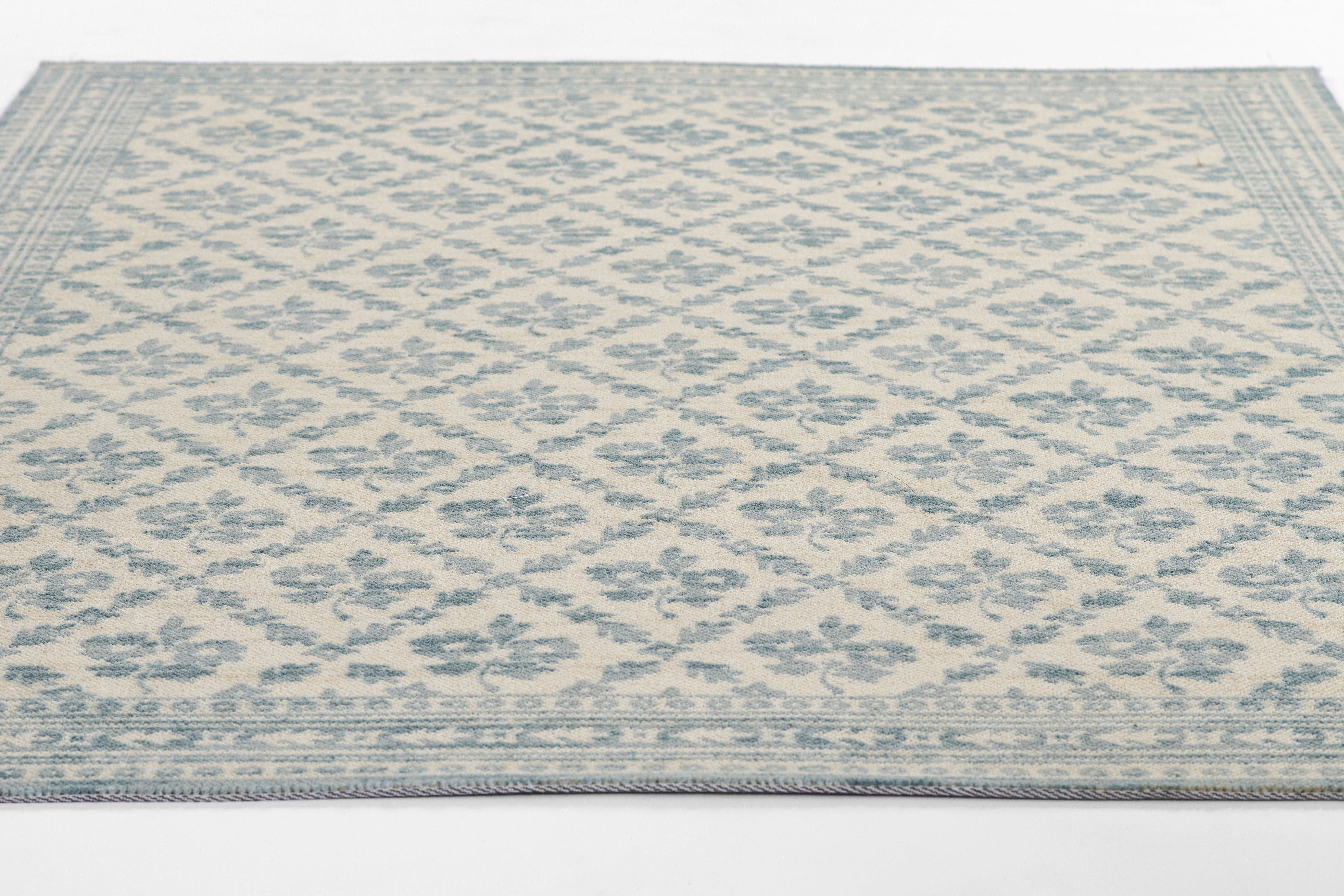 Momeni Bibury BIB-1 Blue Area Rug