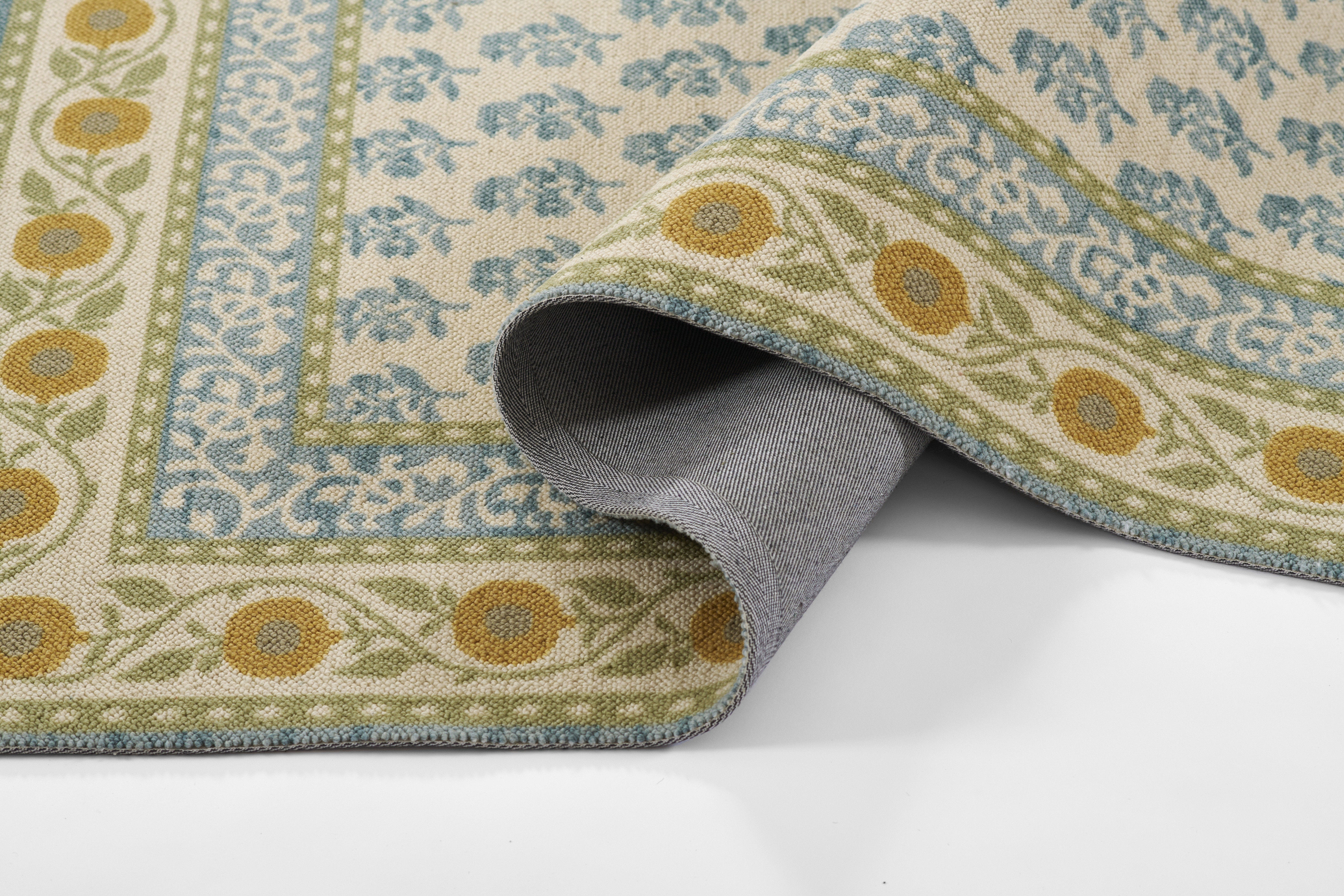 Momeni Bibury BIB-2 Multicolor Area Rug
