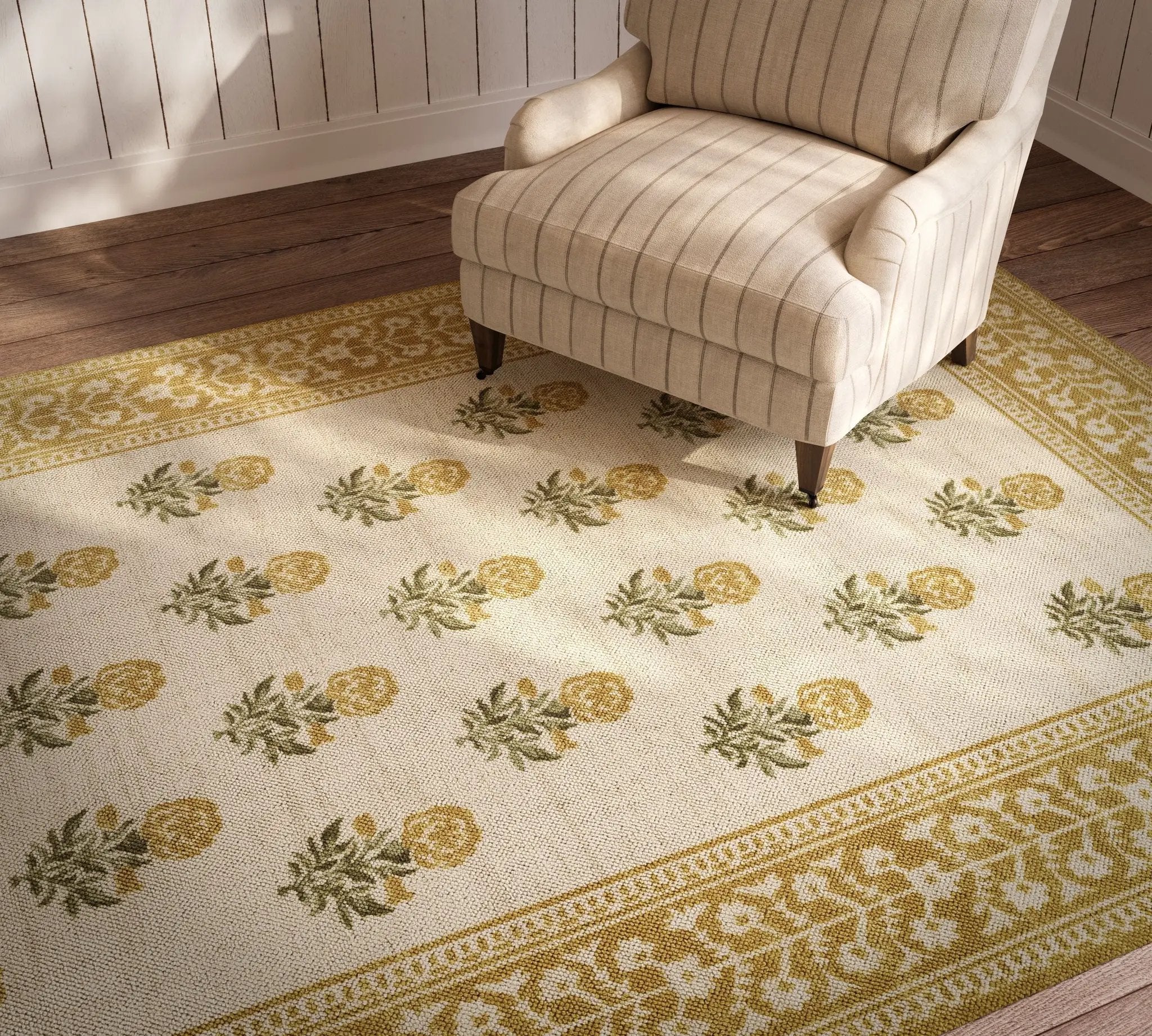 Bibury BIB-4 Gold Area Rug by Momeni