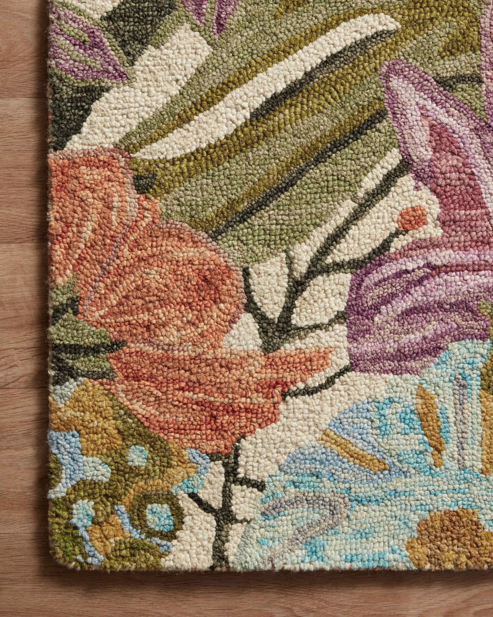 Belladonna BLM-04 Ivory / Multi Area Rug by Loloi