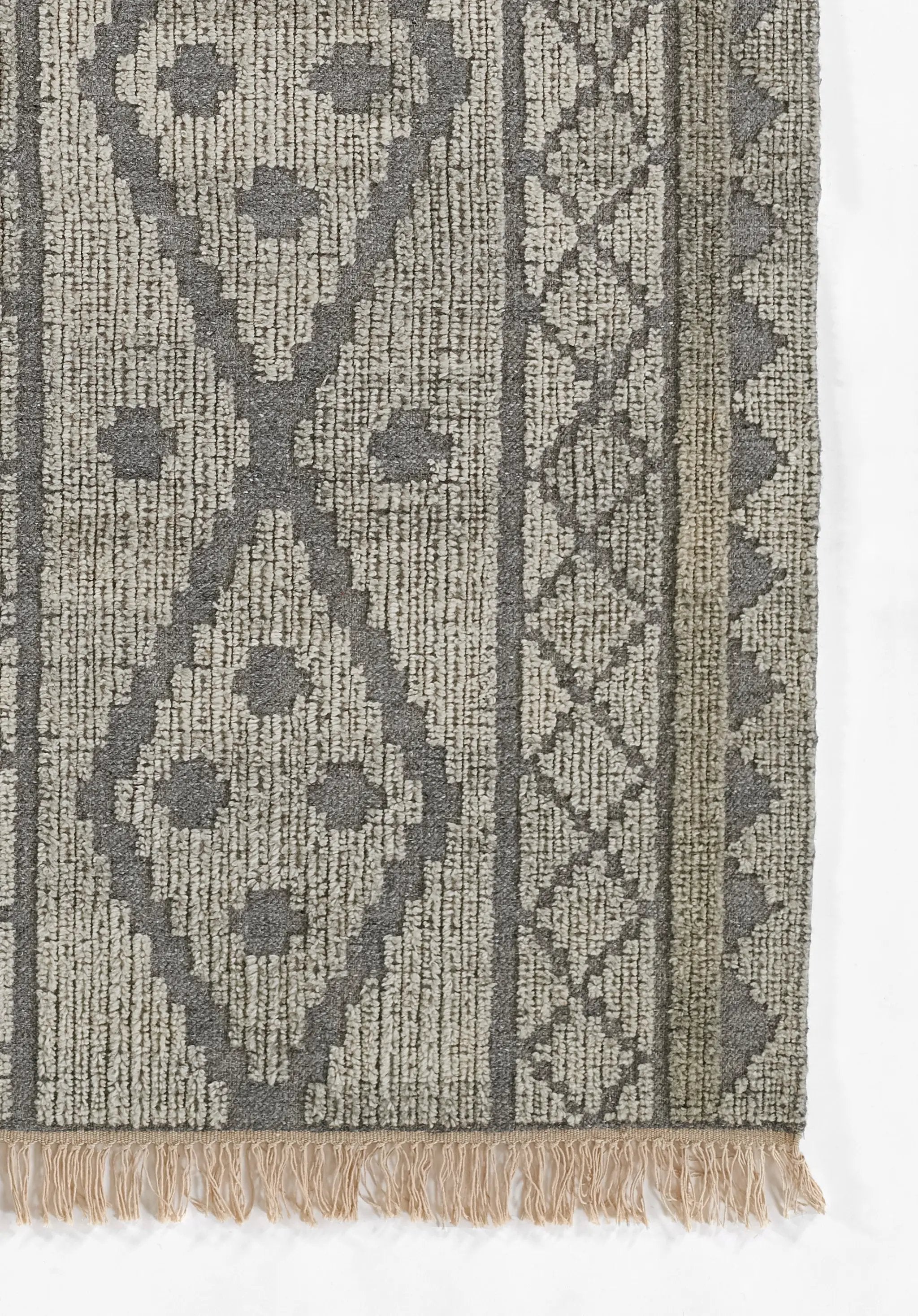 Bristol BRS-1 Gray Area Rug by Momeni
