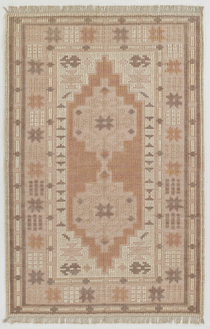 Momeni Bristol BRS-8 Blush Hand Woven Area Rug