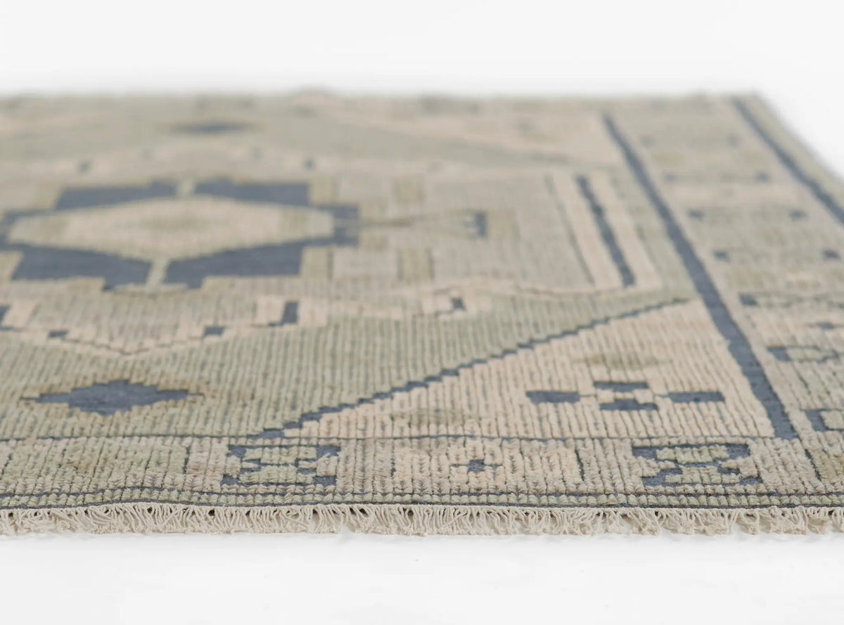 Bristol BRS-9 Blue Area Rug by Momeni