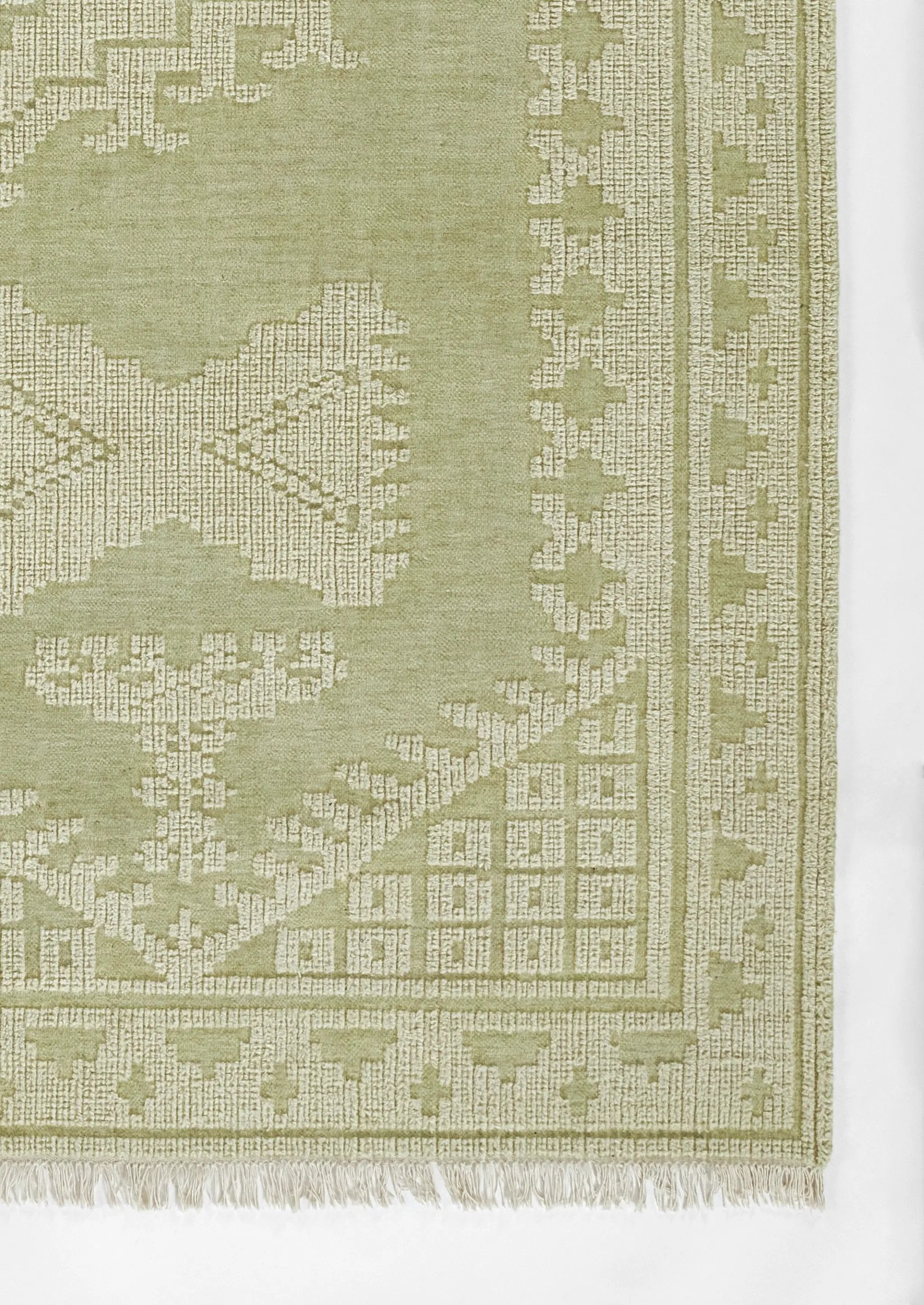 Bristol BRS-10 Green Area Rug by Momeni