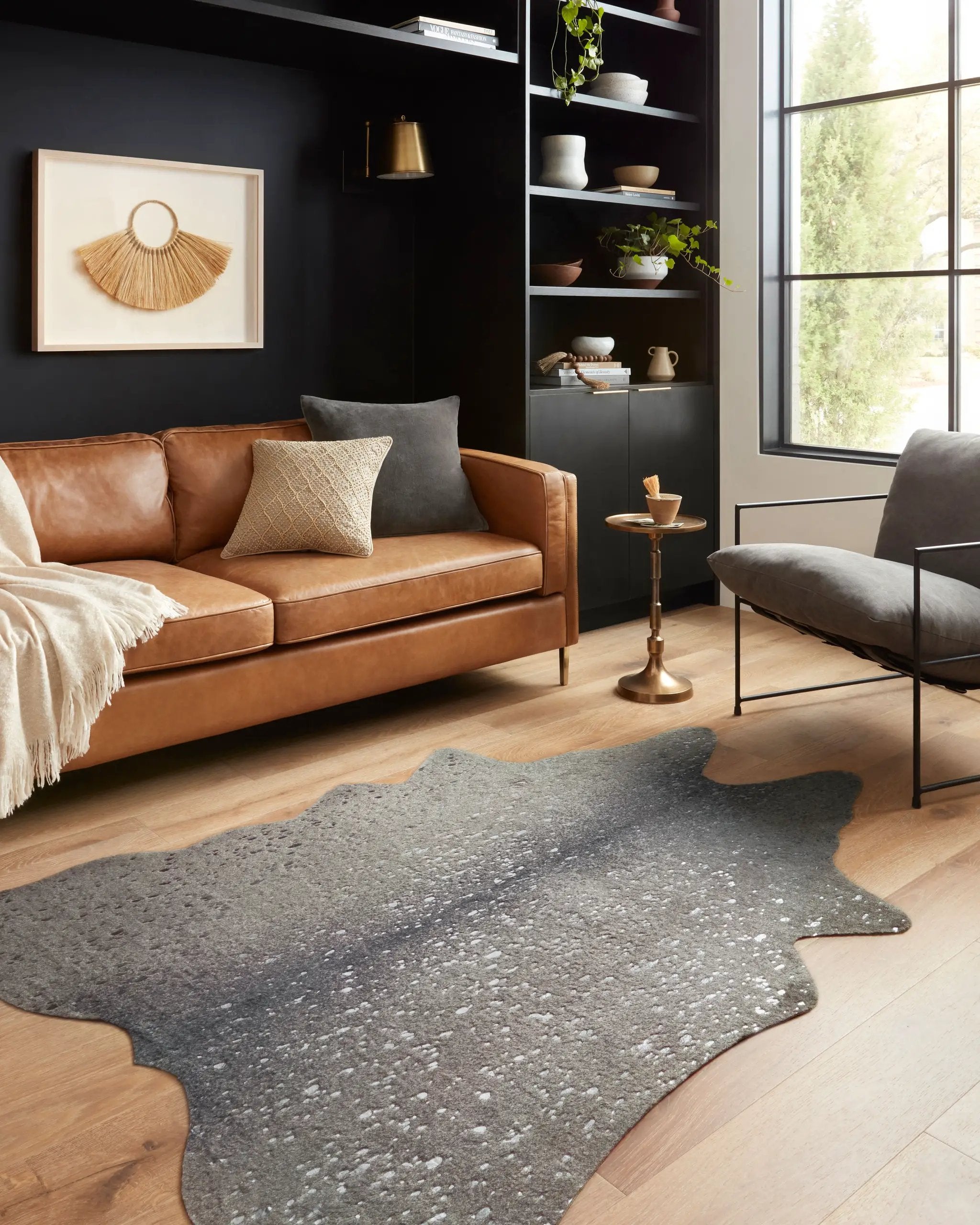 Bryce BZ-03 Graphite / Silver Area Rug by Loloi